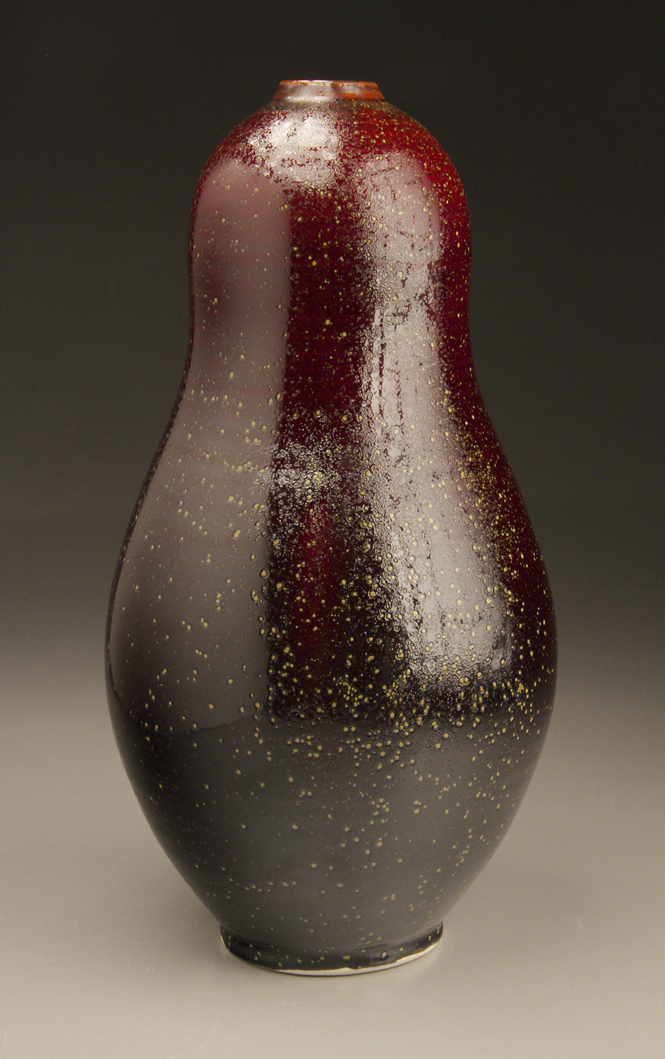 Gourd Vase in Teadust.jpg