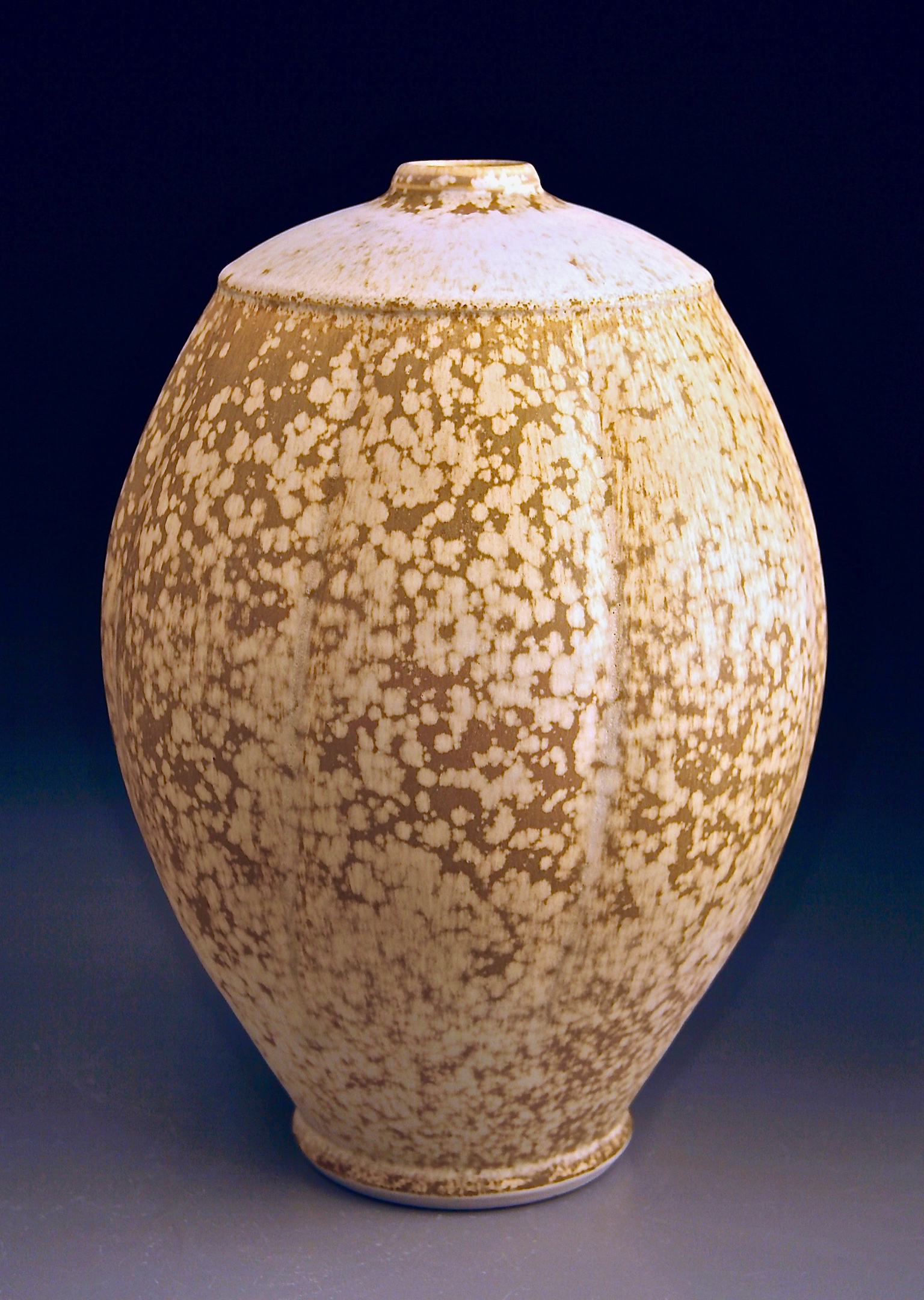Melon Vase Golden Stardust.jpg