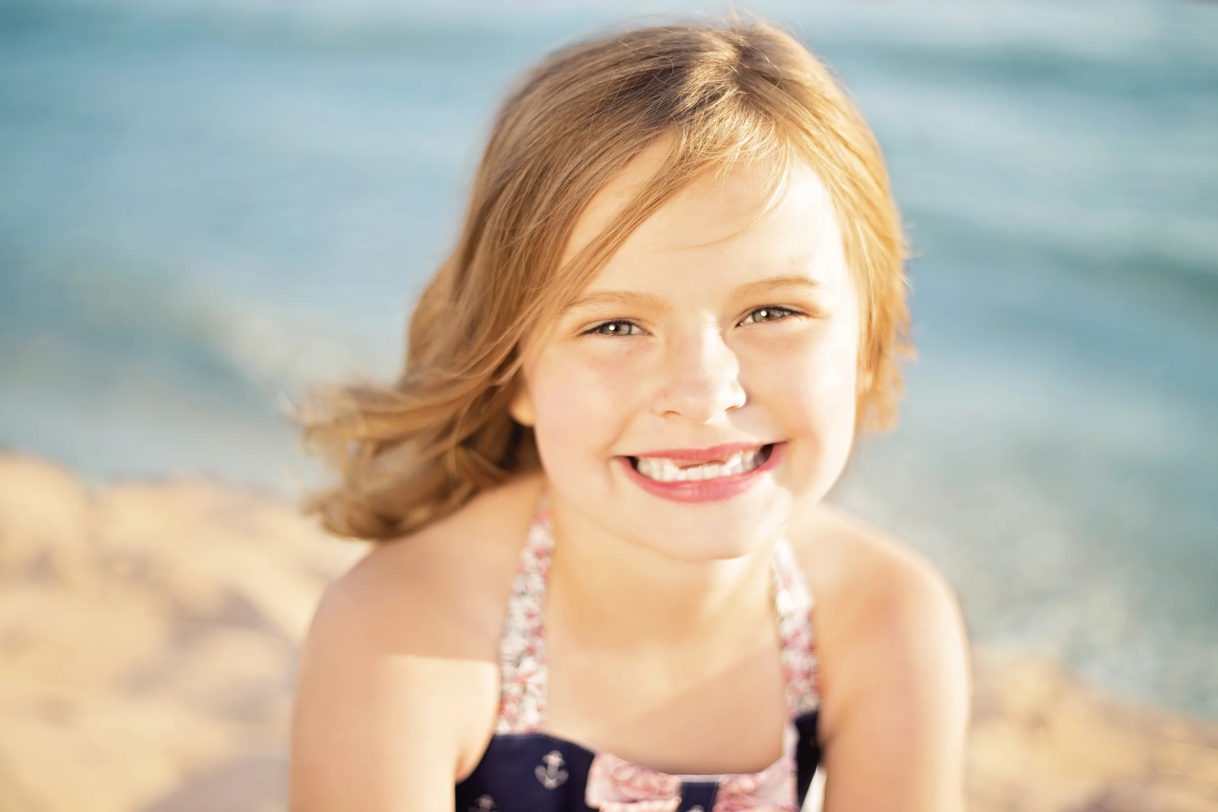 kristi schultz photography muskegon michigan child beach photography