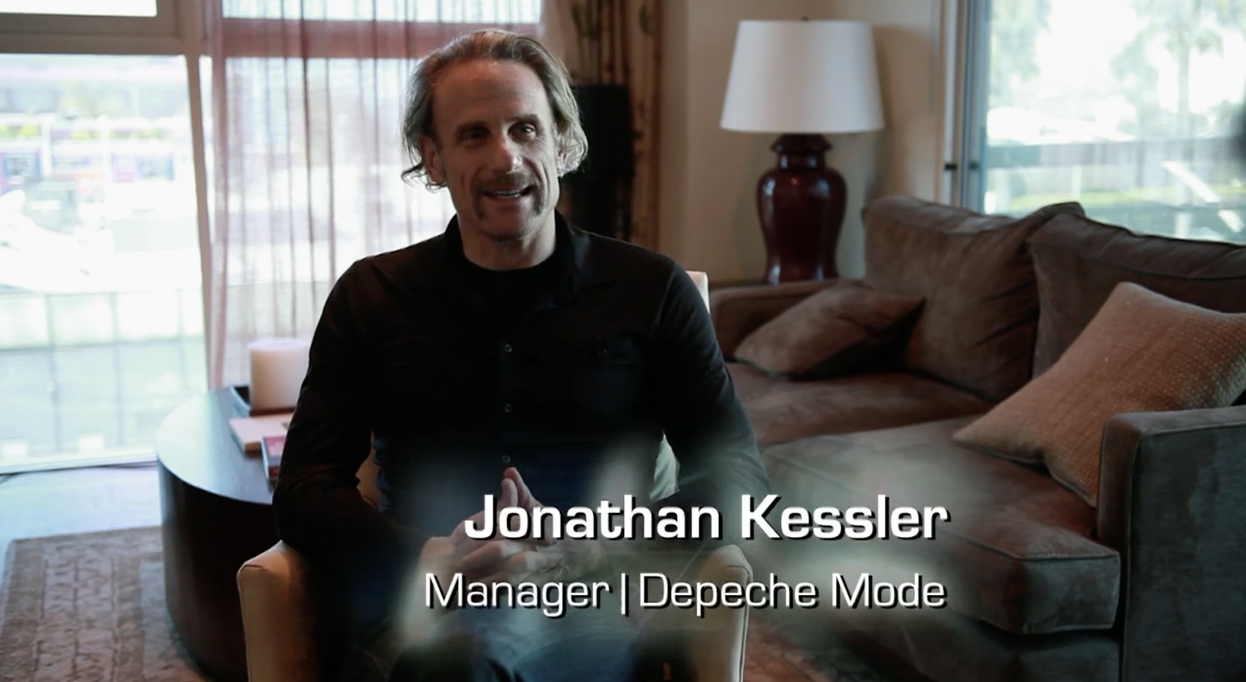 Jonathan Kessler manger Depeche Mode.png