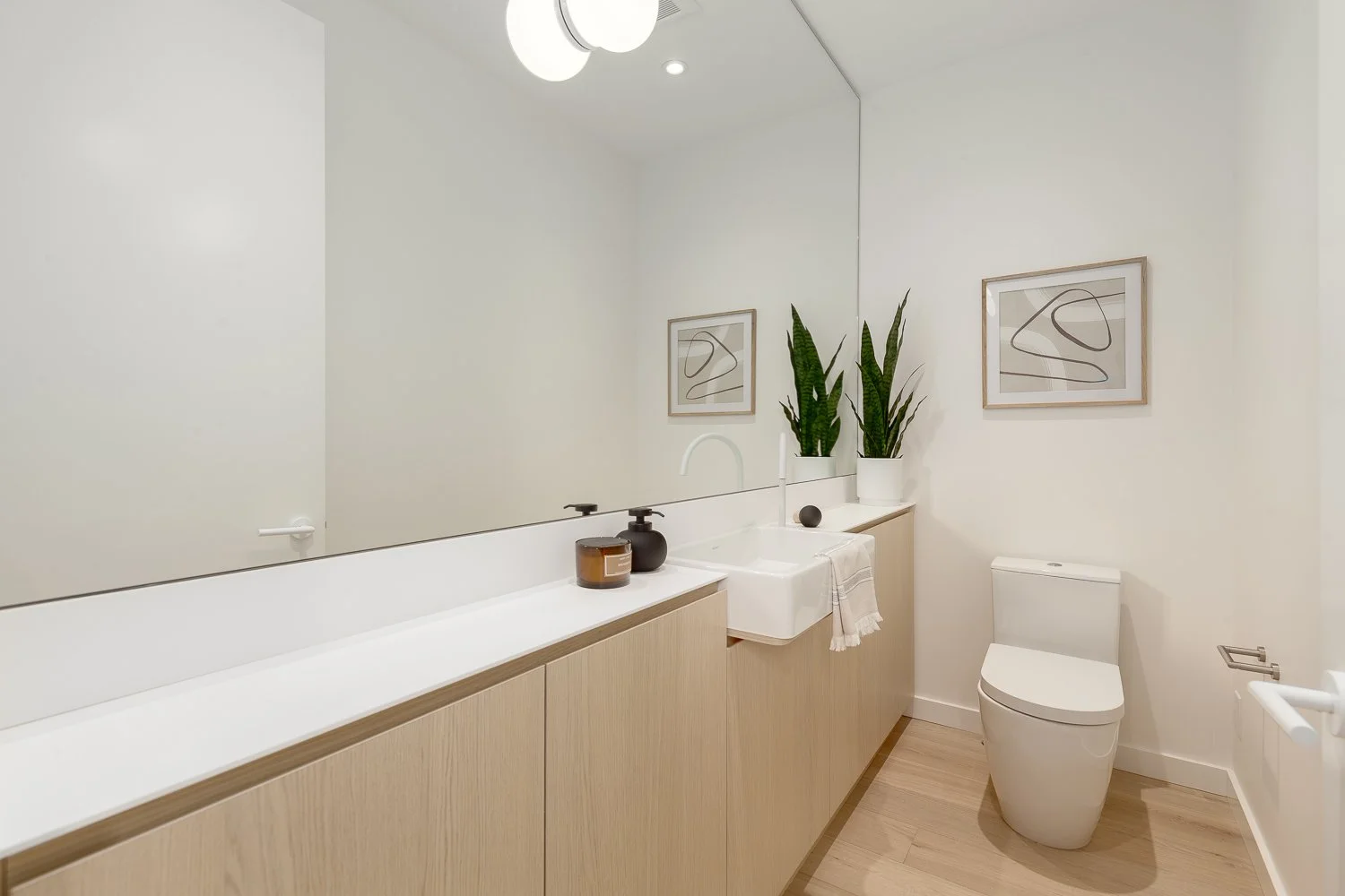 2573-West-3rd-Avenue-Web-50.jpg