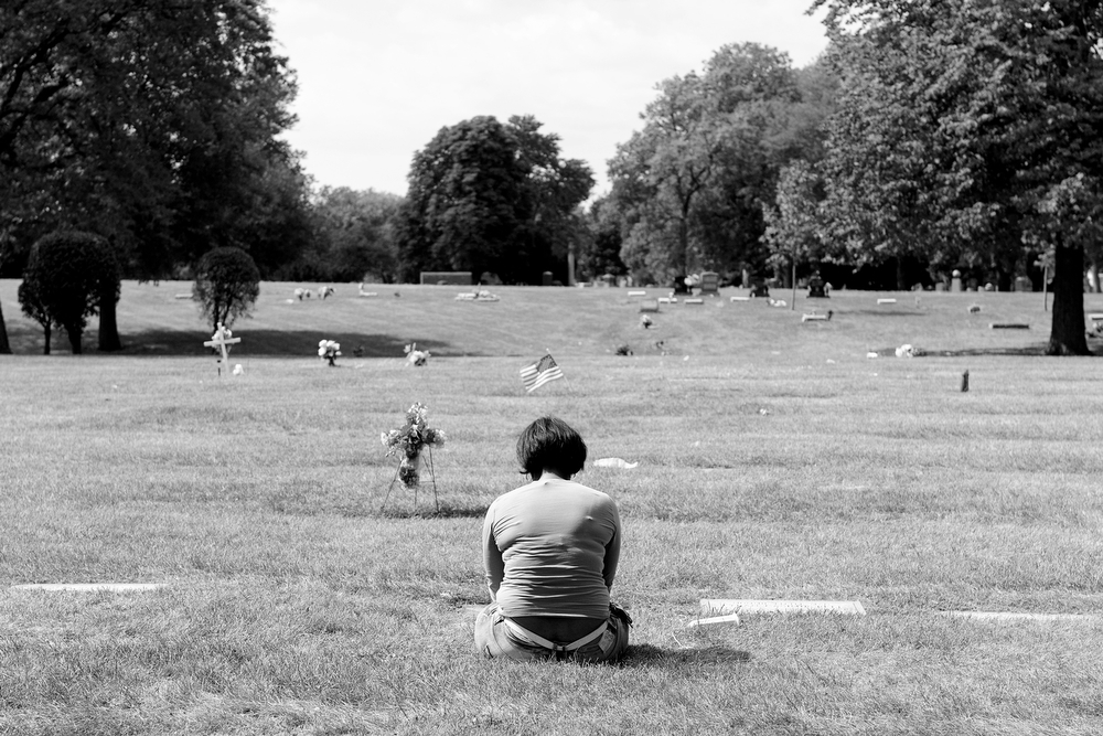  Tracy Smart. Mother of Byrant Smart, 21 killed by gun violence on November 11, 2008 in Chicago, Illinois. 