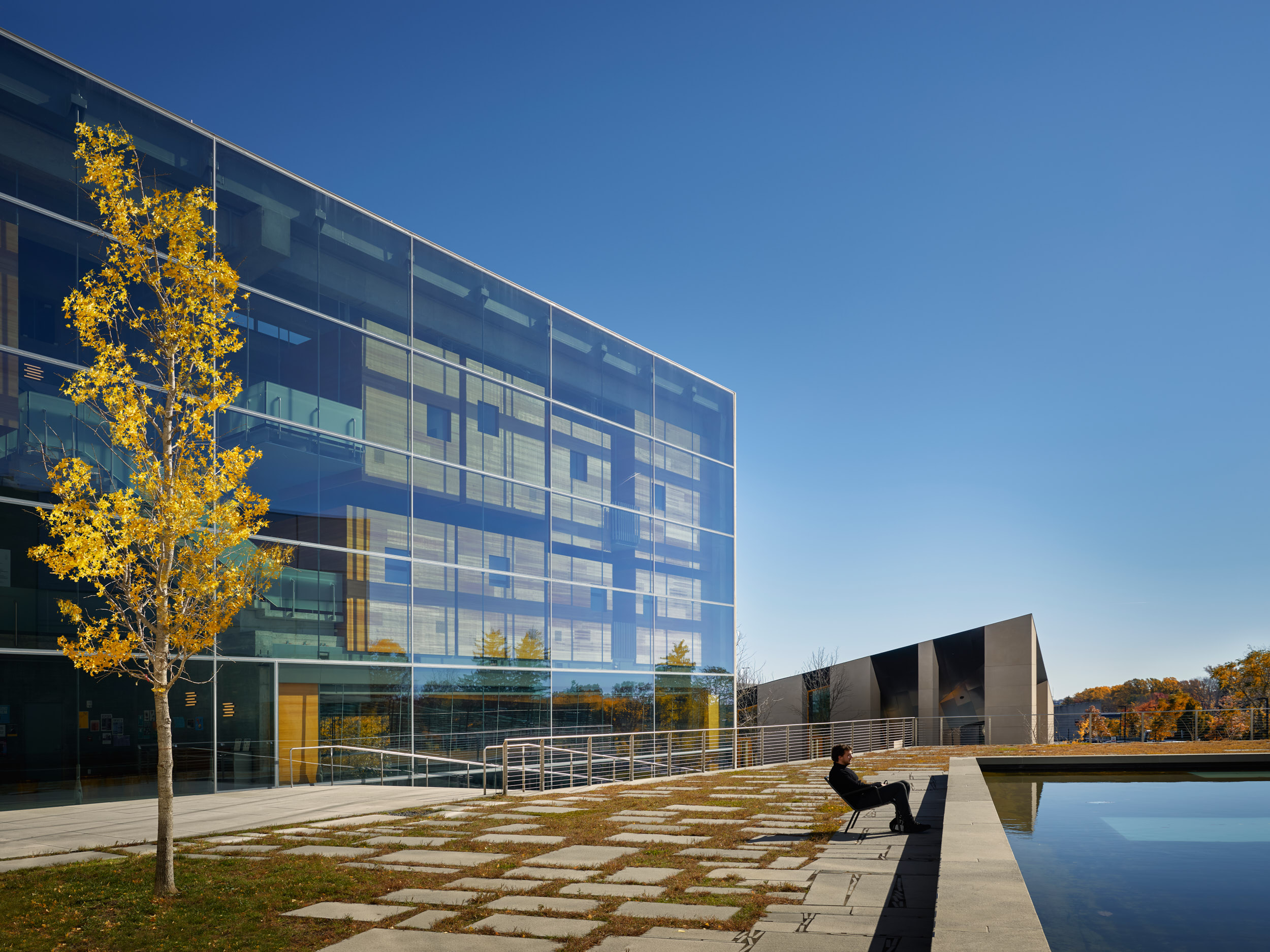  STEVEN HOLL - Lewis Arts Center, Princeton 