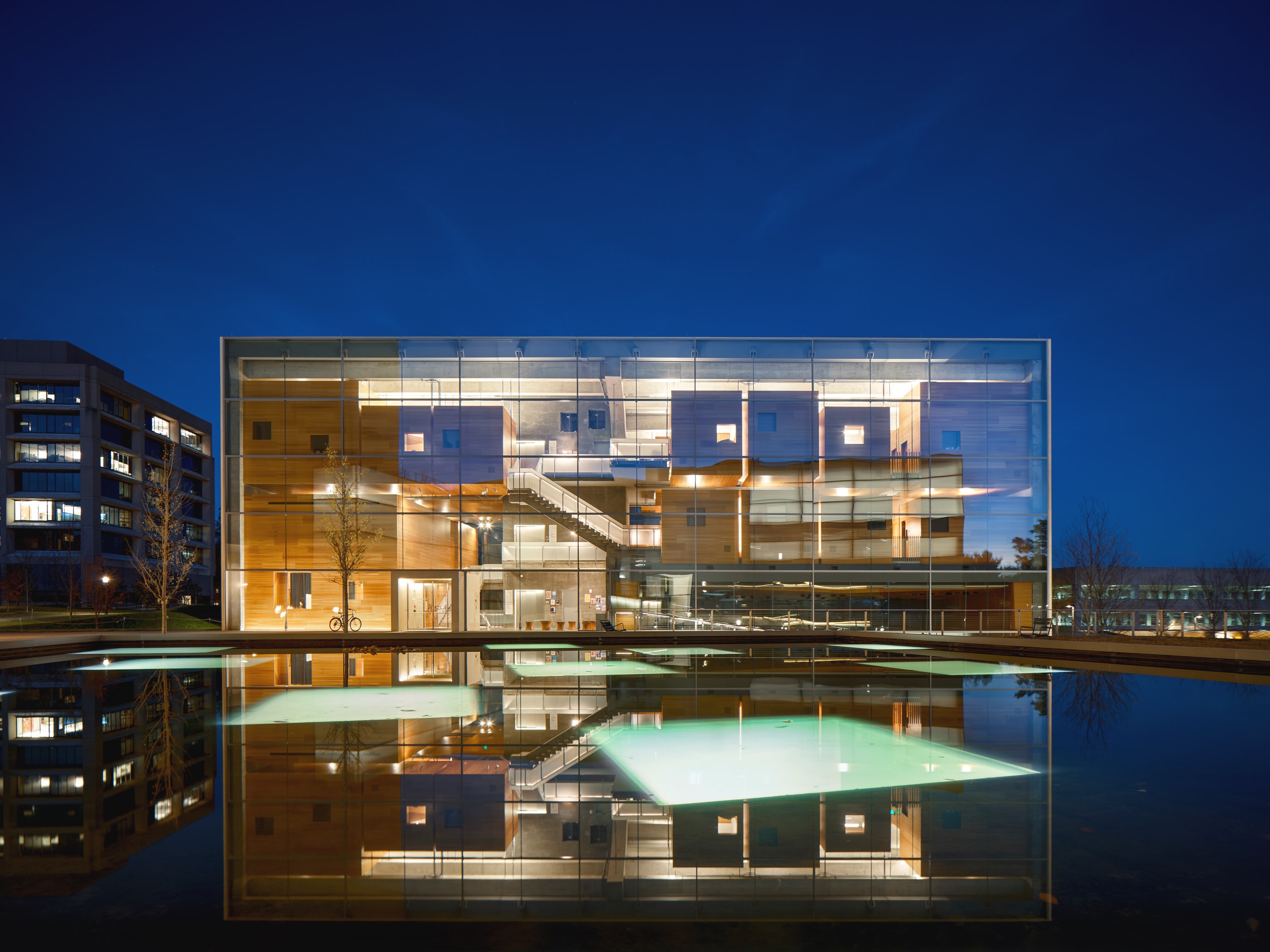  STEVEN HOLL - Lewis Arts Center, Princeton 