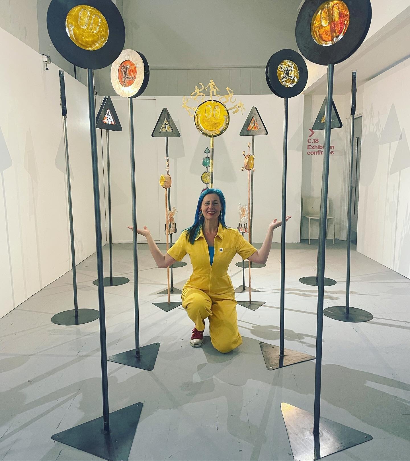 Finished! Posing with my work for my degree show which opens tonight @soa.gallery @edinburghcollegeofart @edinburghuniversity  #ritualcircle #archaeologyofrave #glass #totems #sculpture #contemporaryart #ravedirections #degreeshow