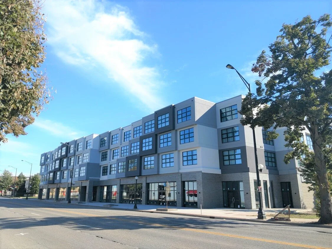 209 E UNIVERSITY AVE