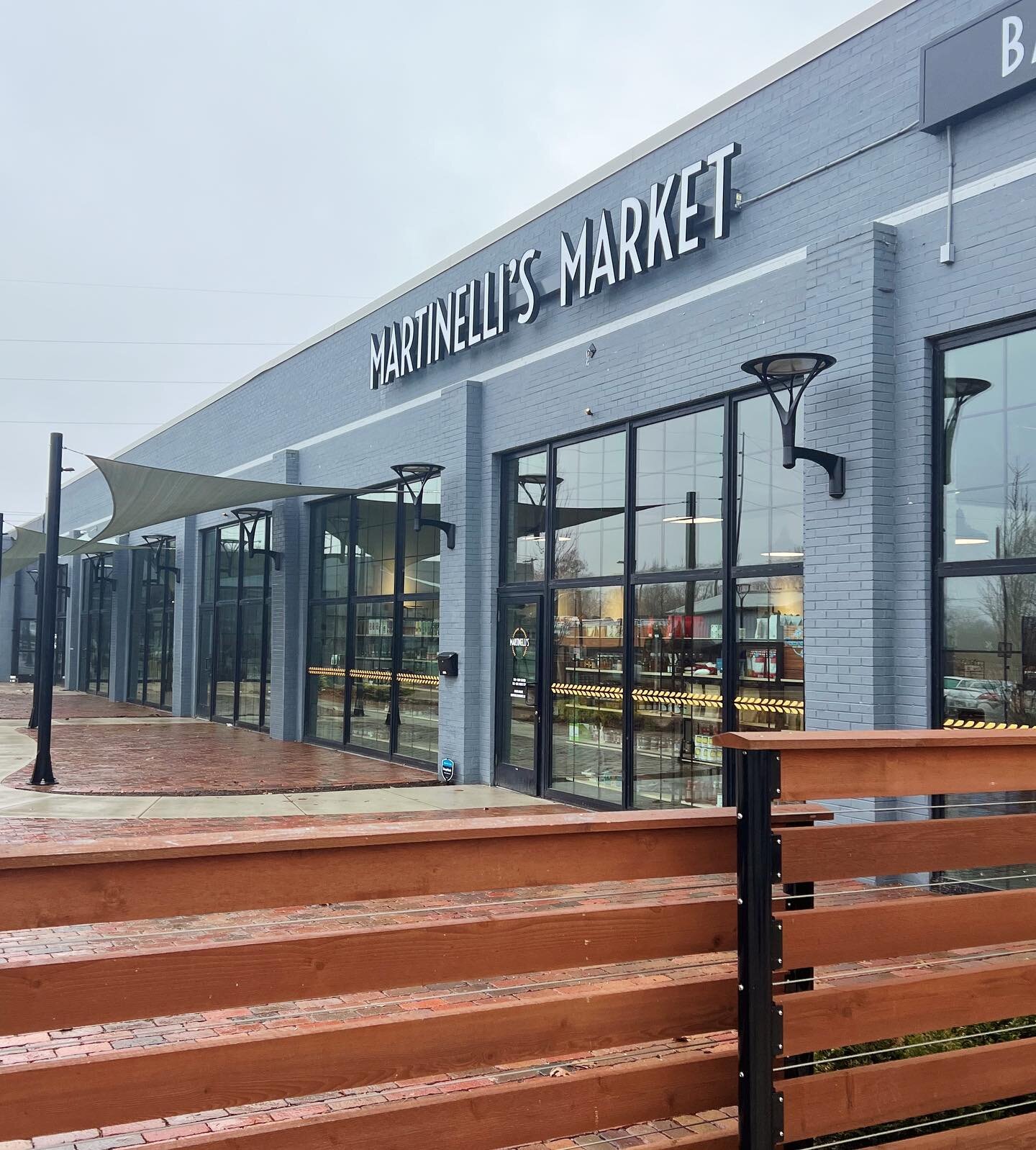 Good architecture and even better food! Check out the firms new neighbor, Martinelli&rsquo;s Market.
.
.
500C N Walnut St
.
.
.
.
.
.
#architecture #architect #archdesign #design #champaign #illini #universityofillinois