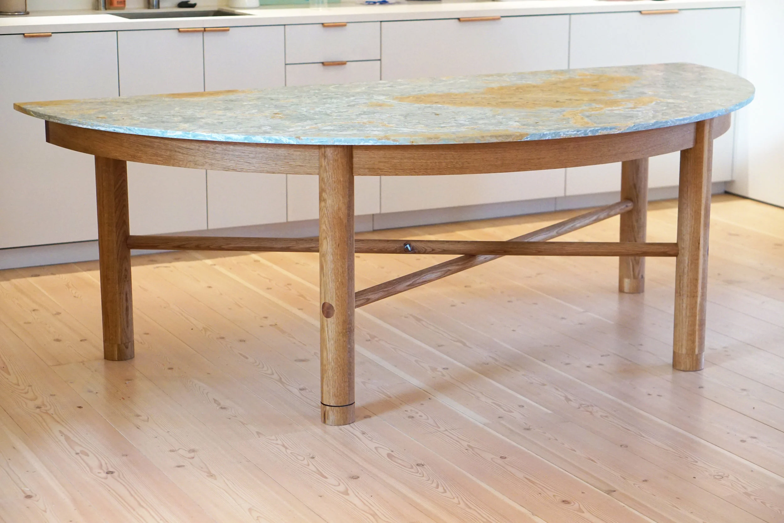 Klein table finished_0010.JPG