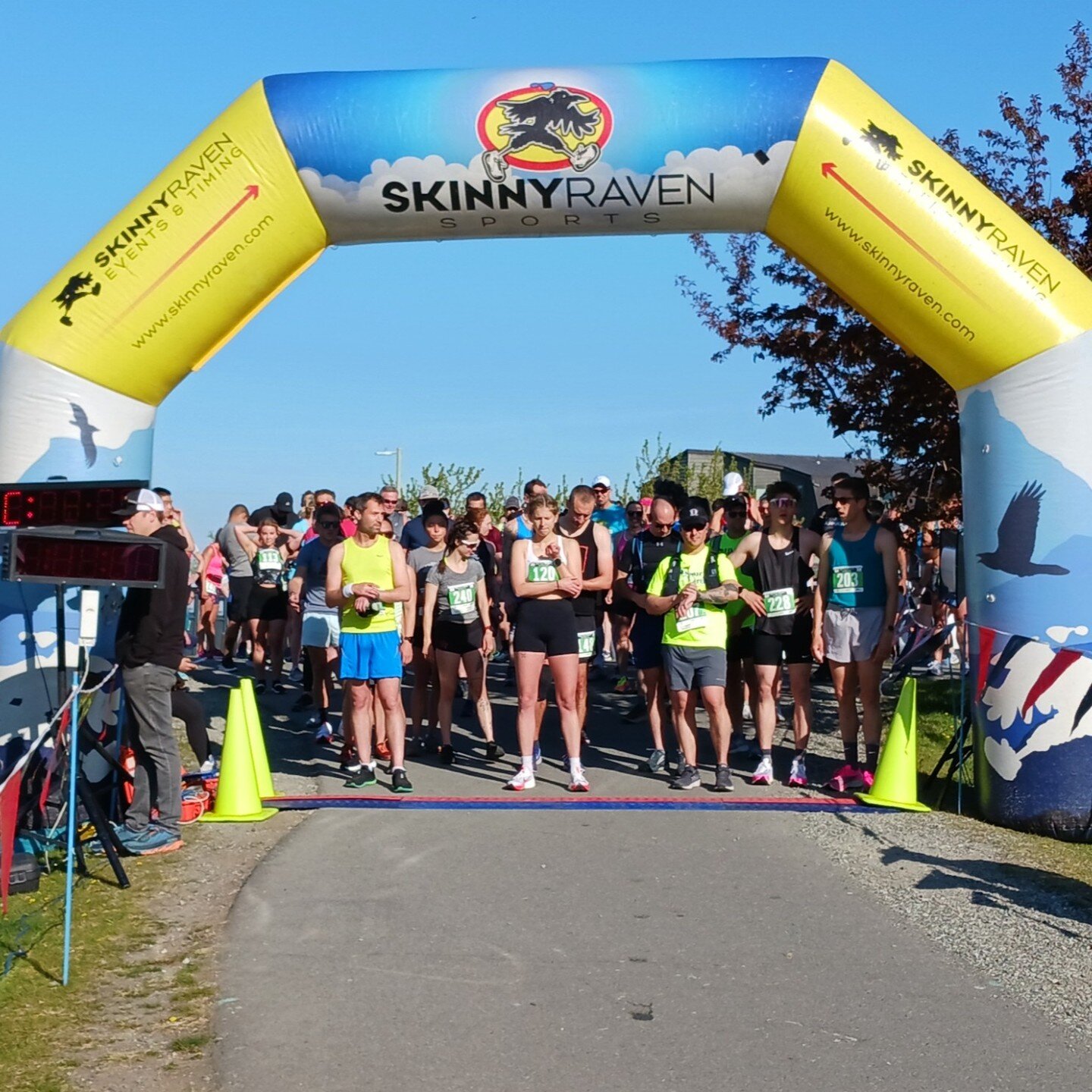 Ready, set, go! It was beautiful at last years Trent Waldron Half Marathon &amp; 10K. 

This year's race is 1 Month away. Be sure to sign up for this @anchoragerunningclub event. Race day Saturday, May 27th @ Margaret Sullivan Park

Come by the coach