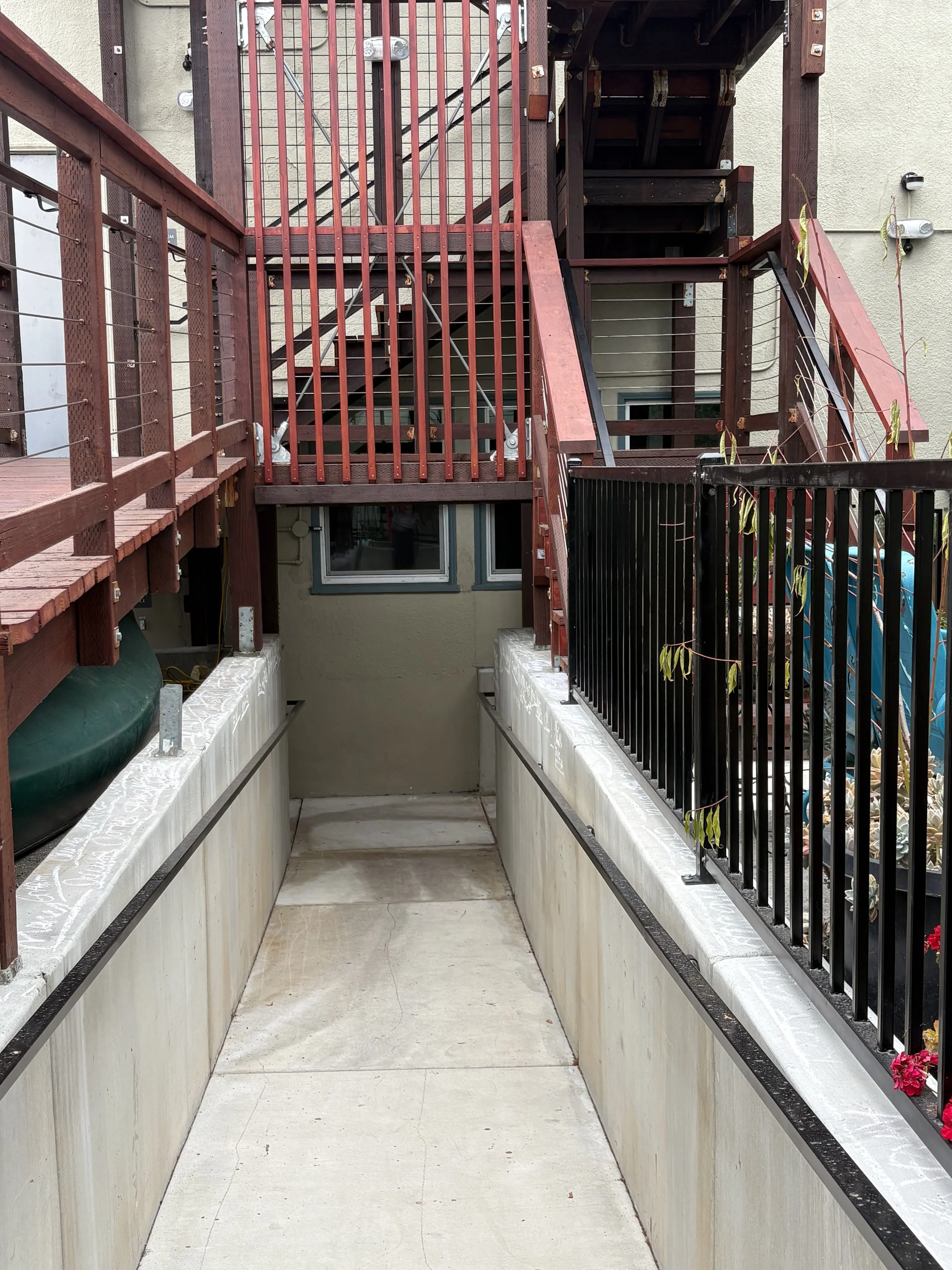 outside ramp2.jpg