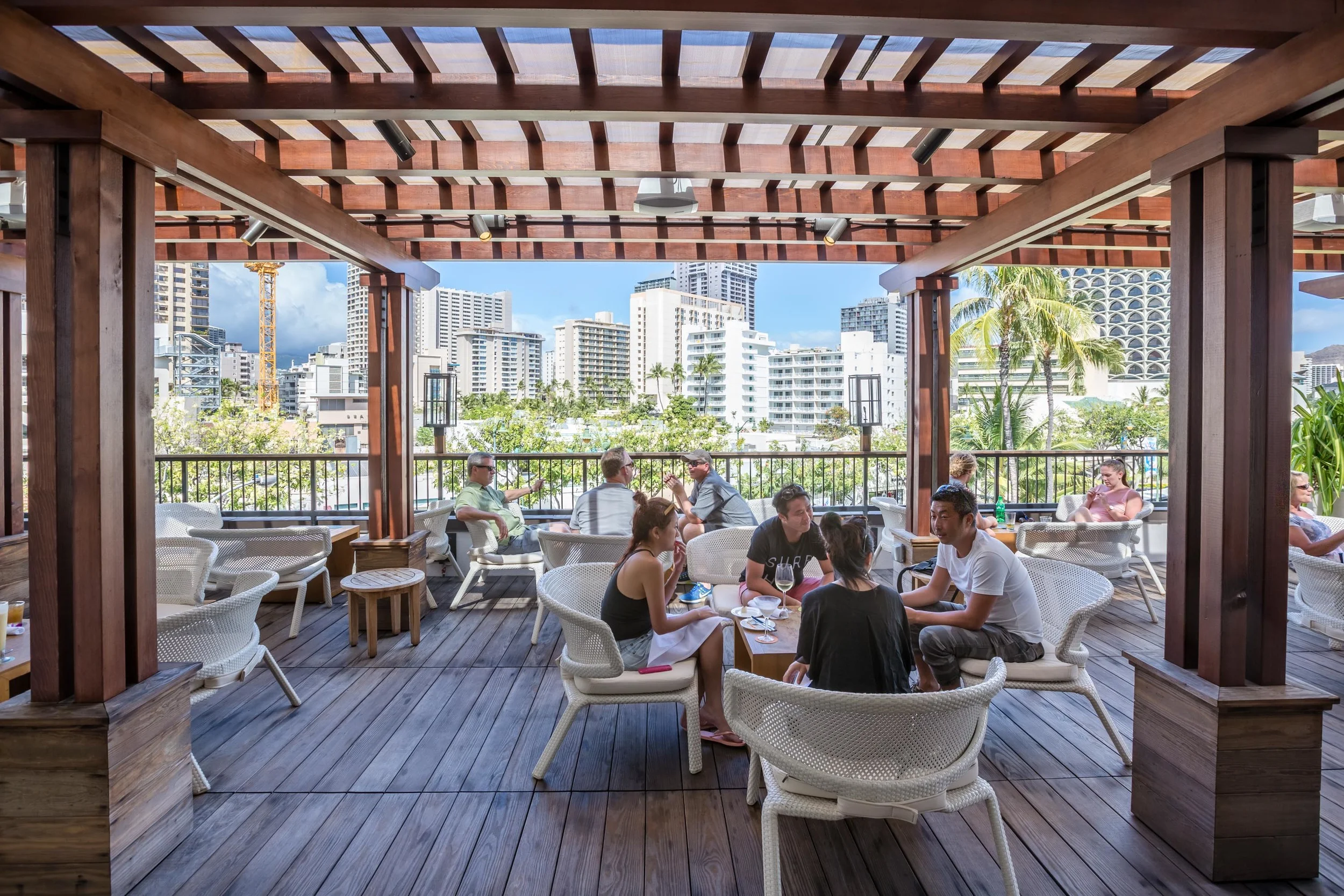 Lounge Area Facing Kalakaua
