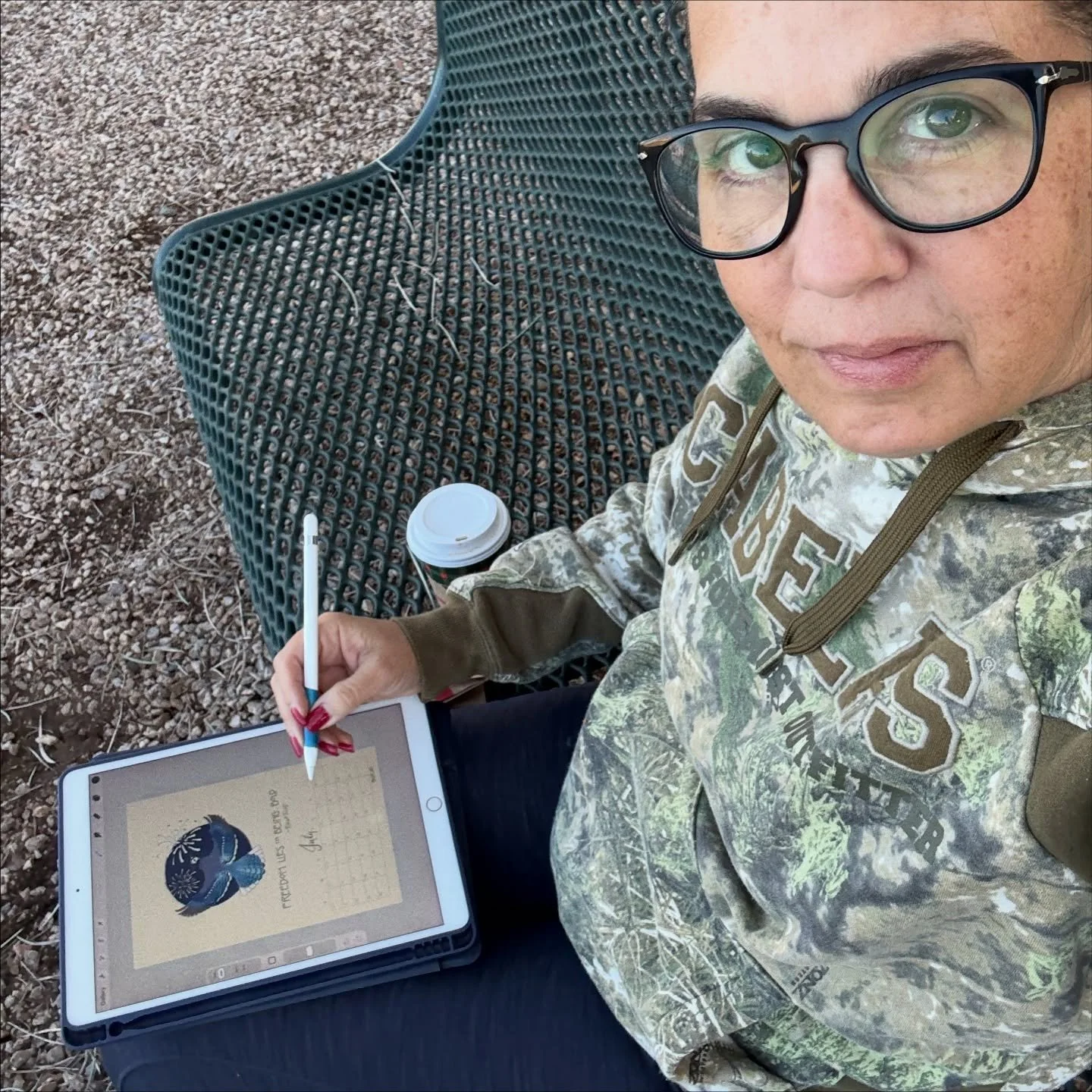 Working in the wild 🌿
I went to the library to work on my bird calendar, but the day was too beautiful to stay indoors. I wandered outside and instantly knew I&rsquo;d found the perfect spot: a park bench next to the birds-reading-books sculpture.

