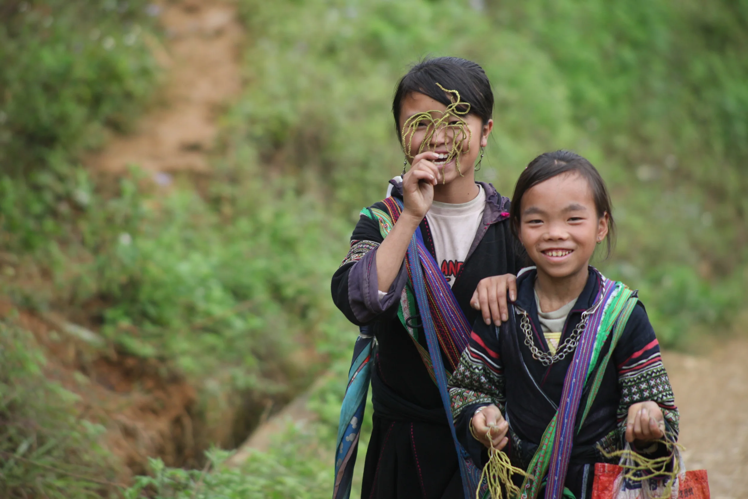 playful shy hmong girls, sapa, vietnam