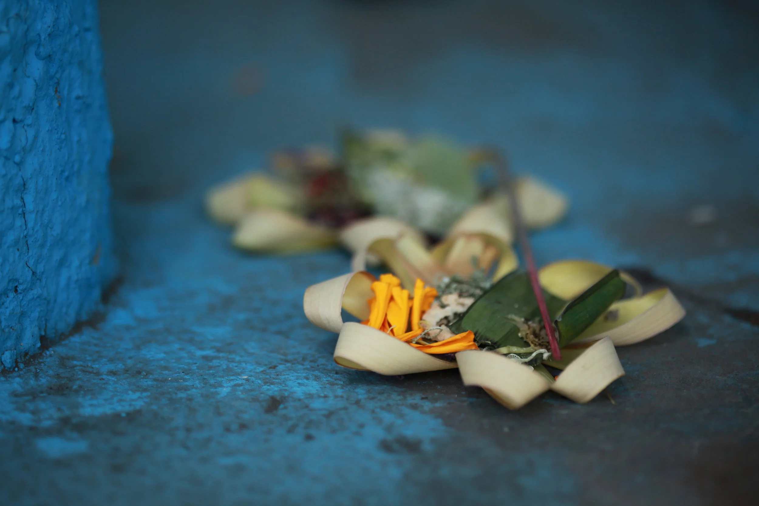 hindu offerings, bali, indonesia