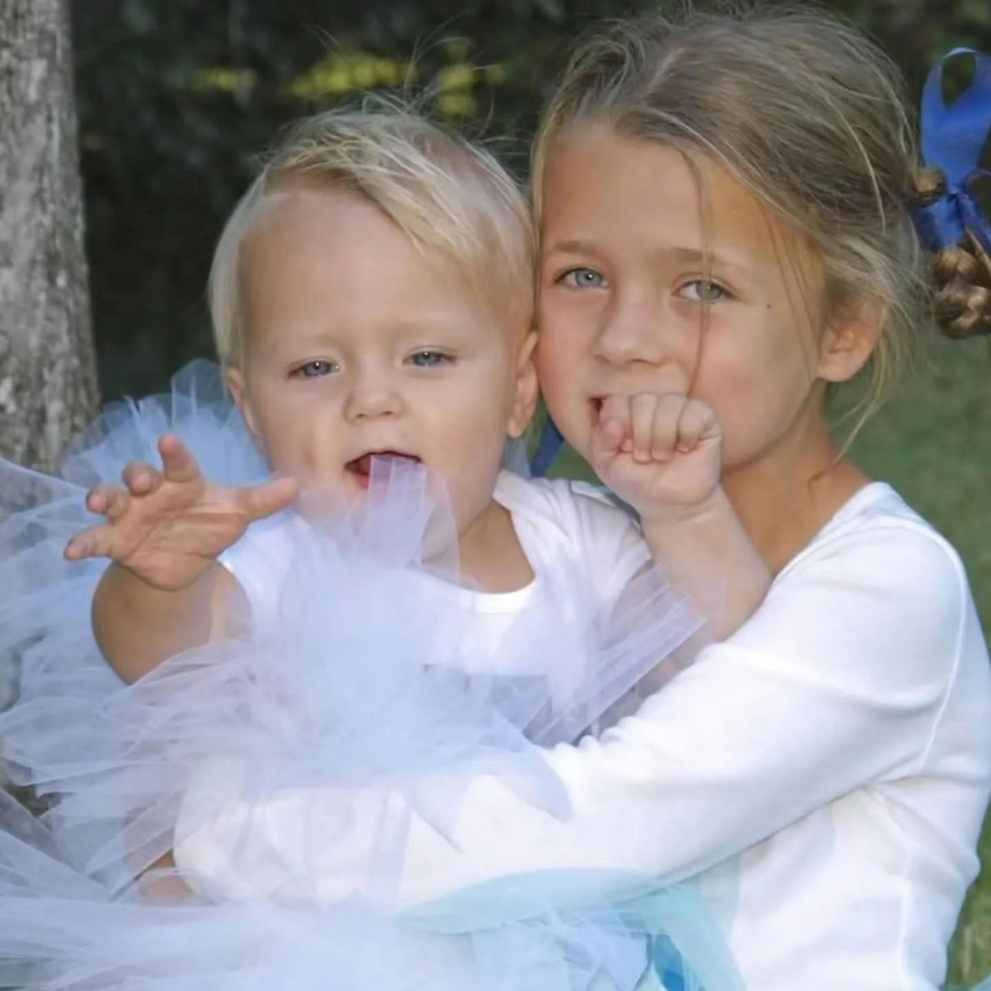 Kit + Char - Sisters