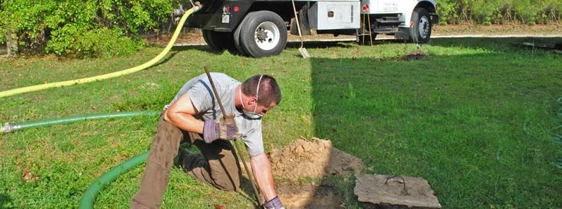 Septic-pumping-man:truck.jpg