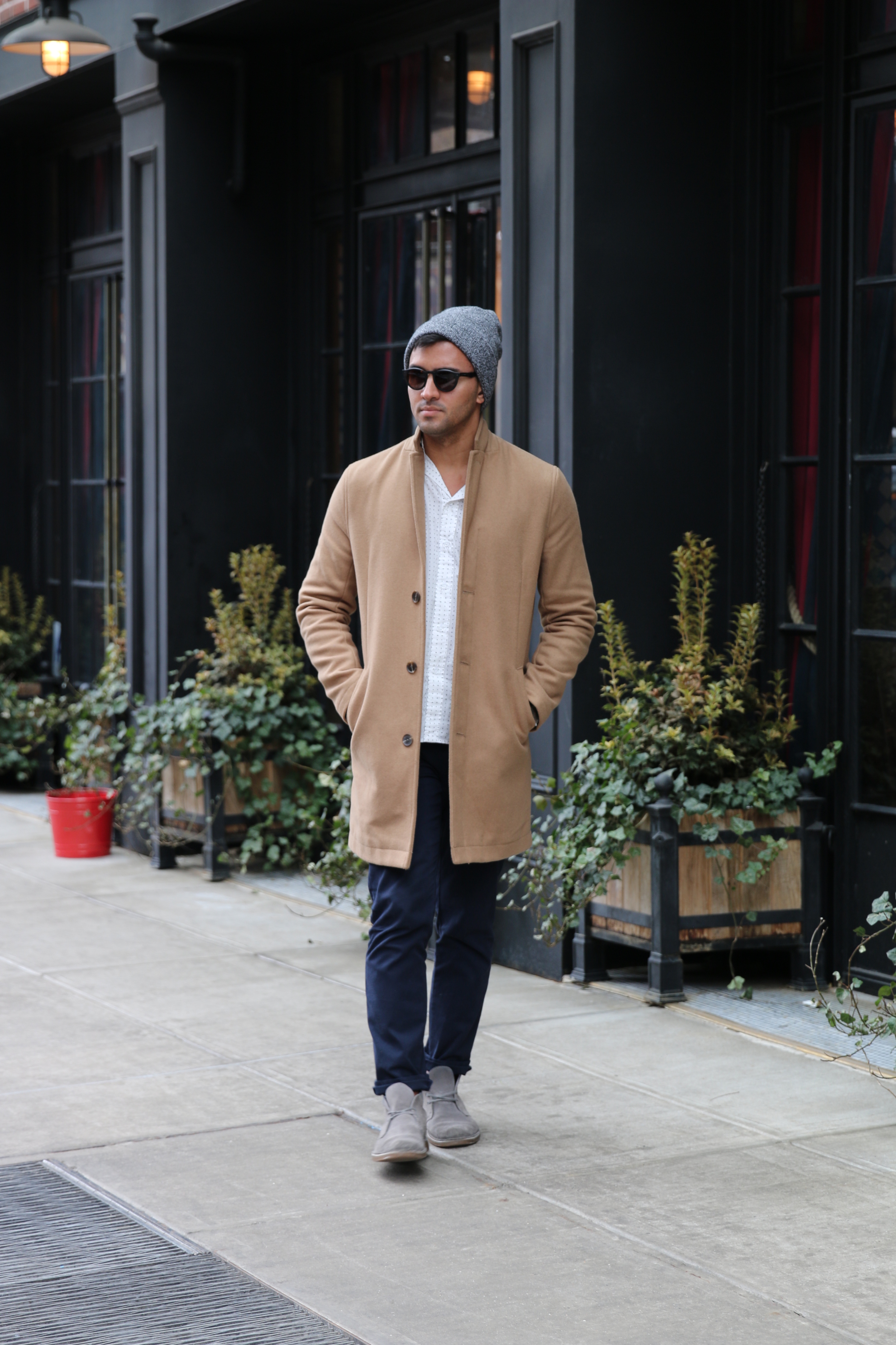 Navy Club Monaco pants