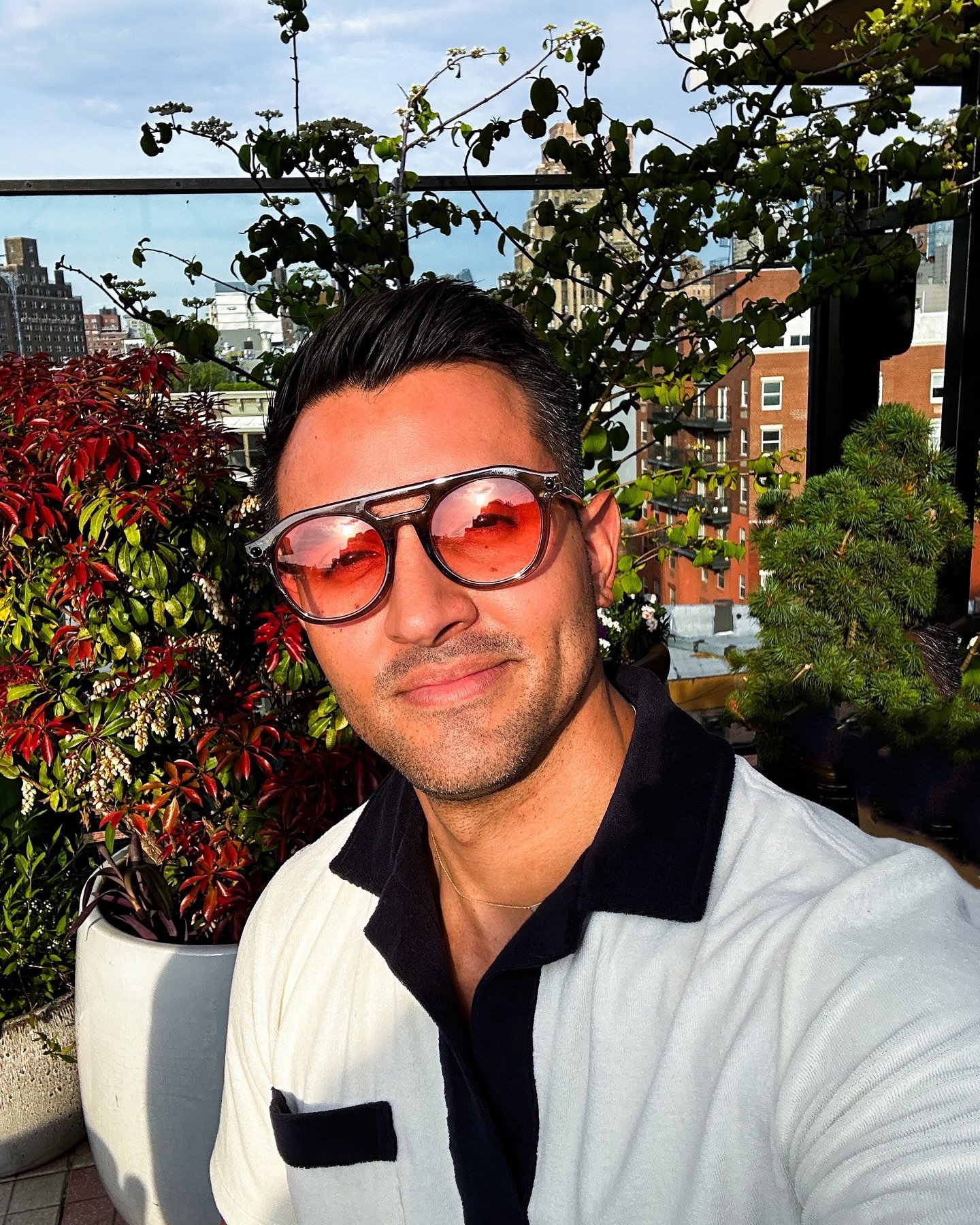 Sunny disposition. 🌇 #NYC #DiegoDowntown