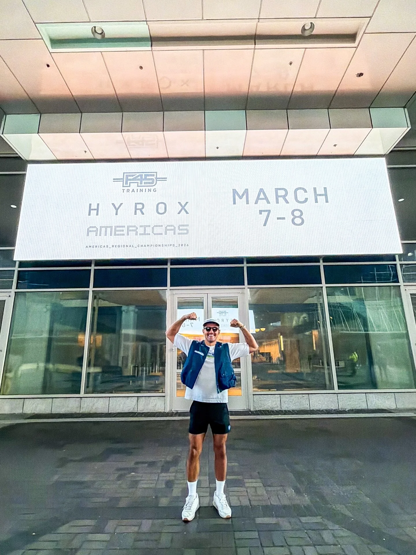 In my tour manager era. 💧🛻 😎 🤘🏽

#LiquidIV #HydrationNation #LIVHydratruck #DiegoDowntown