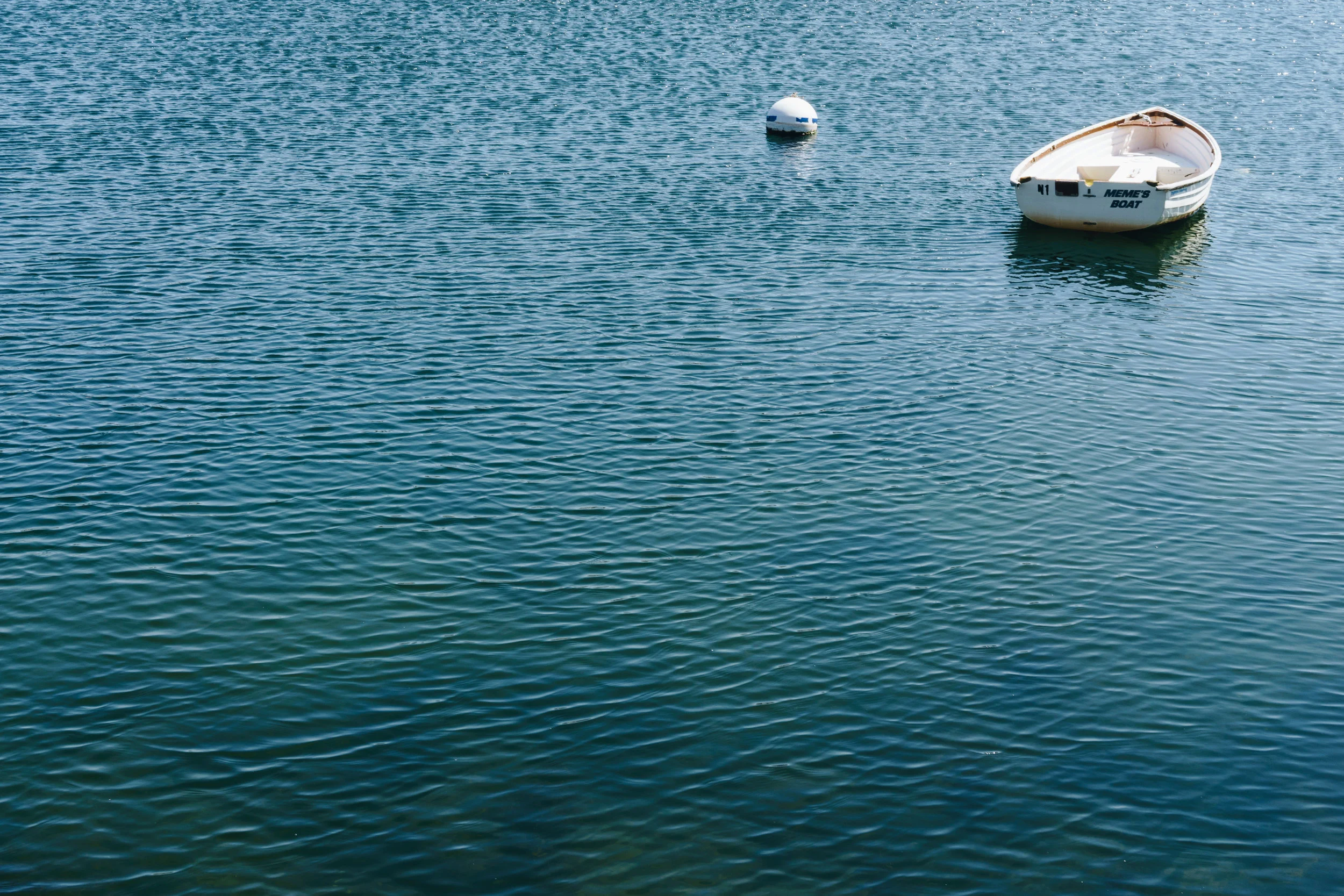 Meme! Your boat drifted out to the sea!
