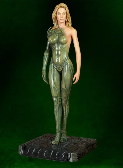 Hollywood Collectibles Group © 2011 All images are protected by copyright, property of Metro-Goldwyn-Mayer Pictures