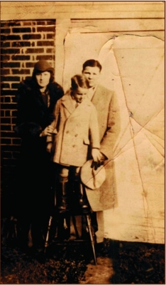 Floyd & Family Early 30s - See Photo Gallery