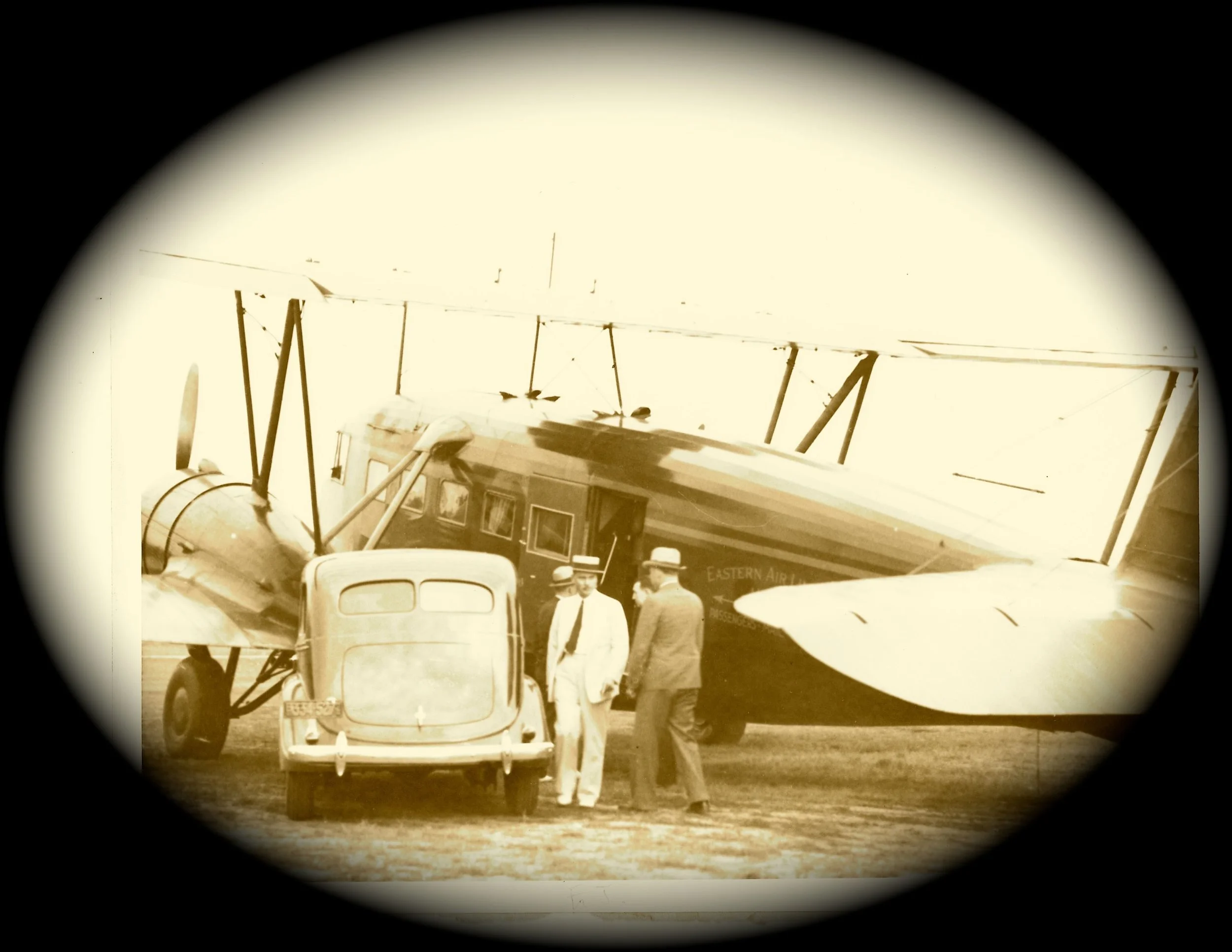 connelleyplane.jpg