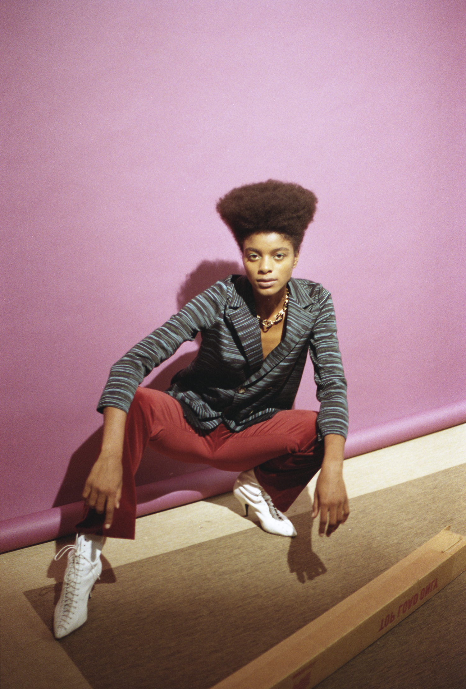 jacket M MISSONI, trousers LONGCHAMP, shoes JOHN GALLIANO