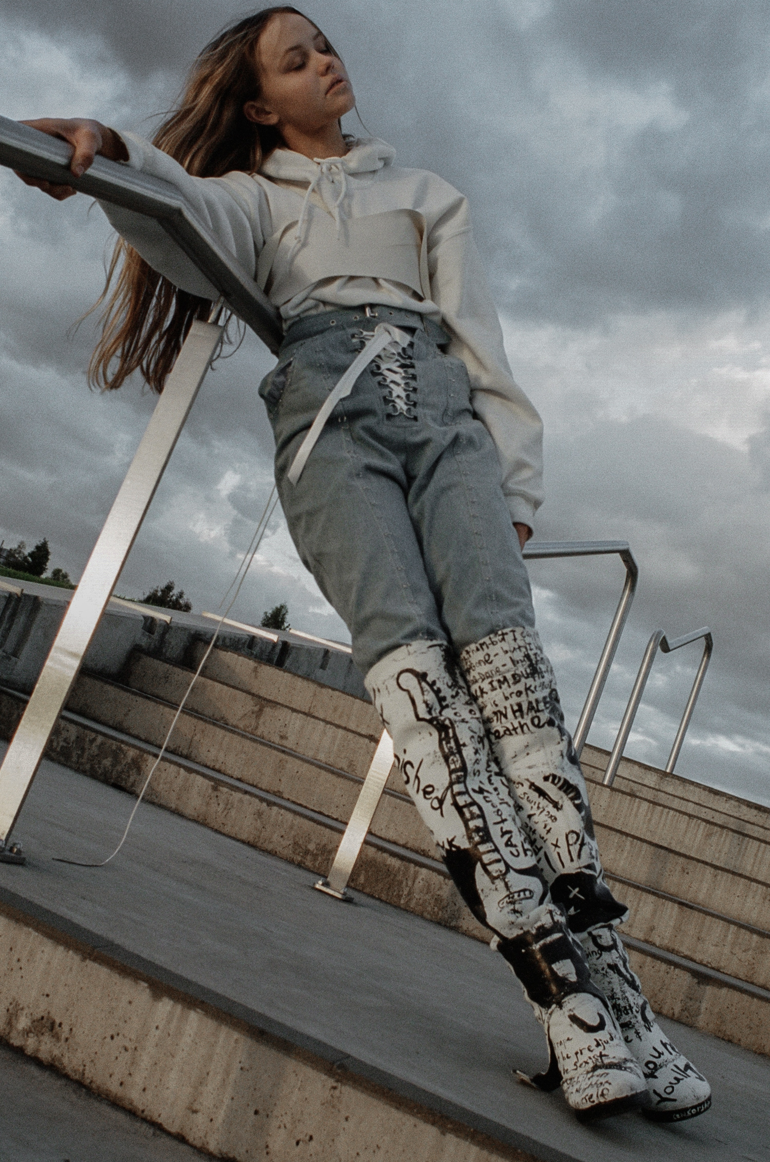 hoodie UPS, corset GABRIELLE GIBSON, trousers LUCY DICKINSON, boots STOLEN GIRLFRIENDS CLUB 