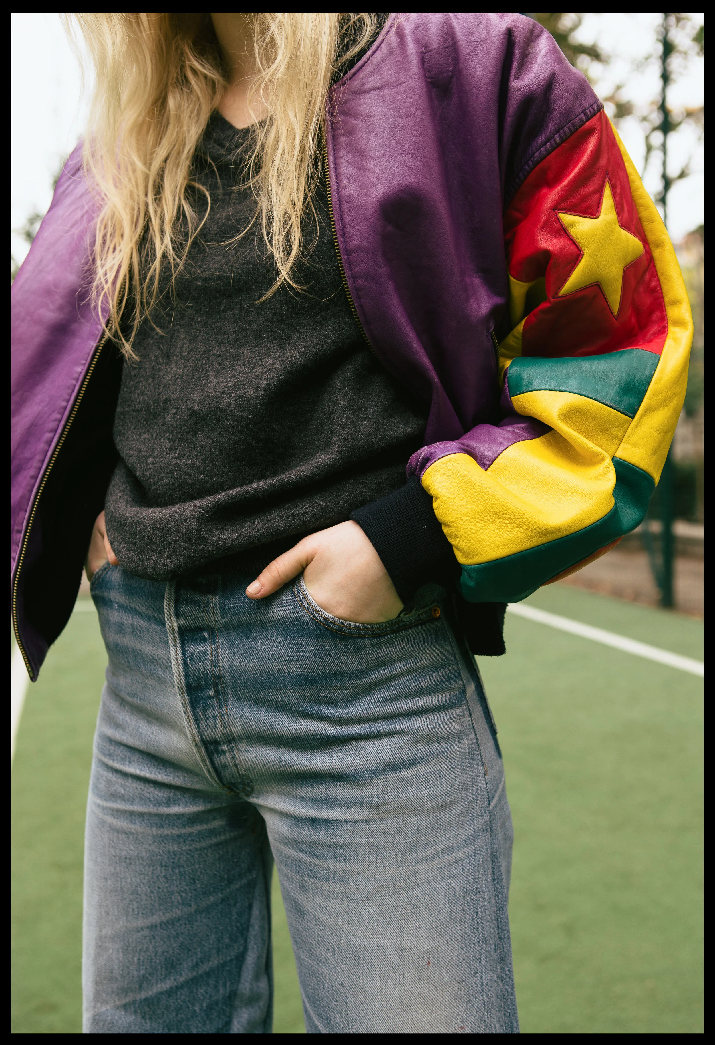 jacket VINTAGE, jumper LACOSTE, jeans RE/DONE LEVI'S