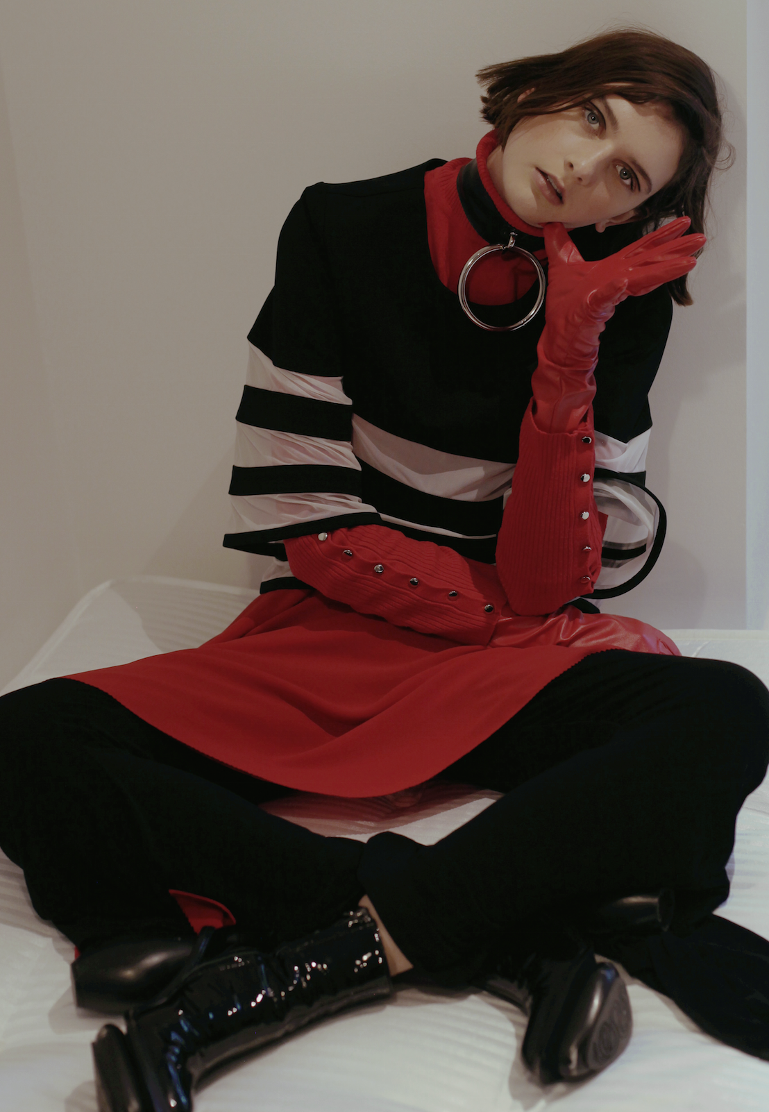 roll neck top VINTAGE, chocker HANGER , stripe top + skirt + shoes ROBERT WUN