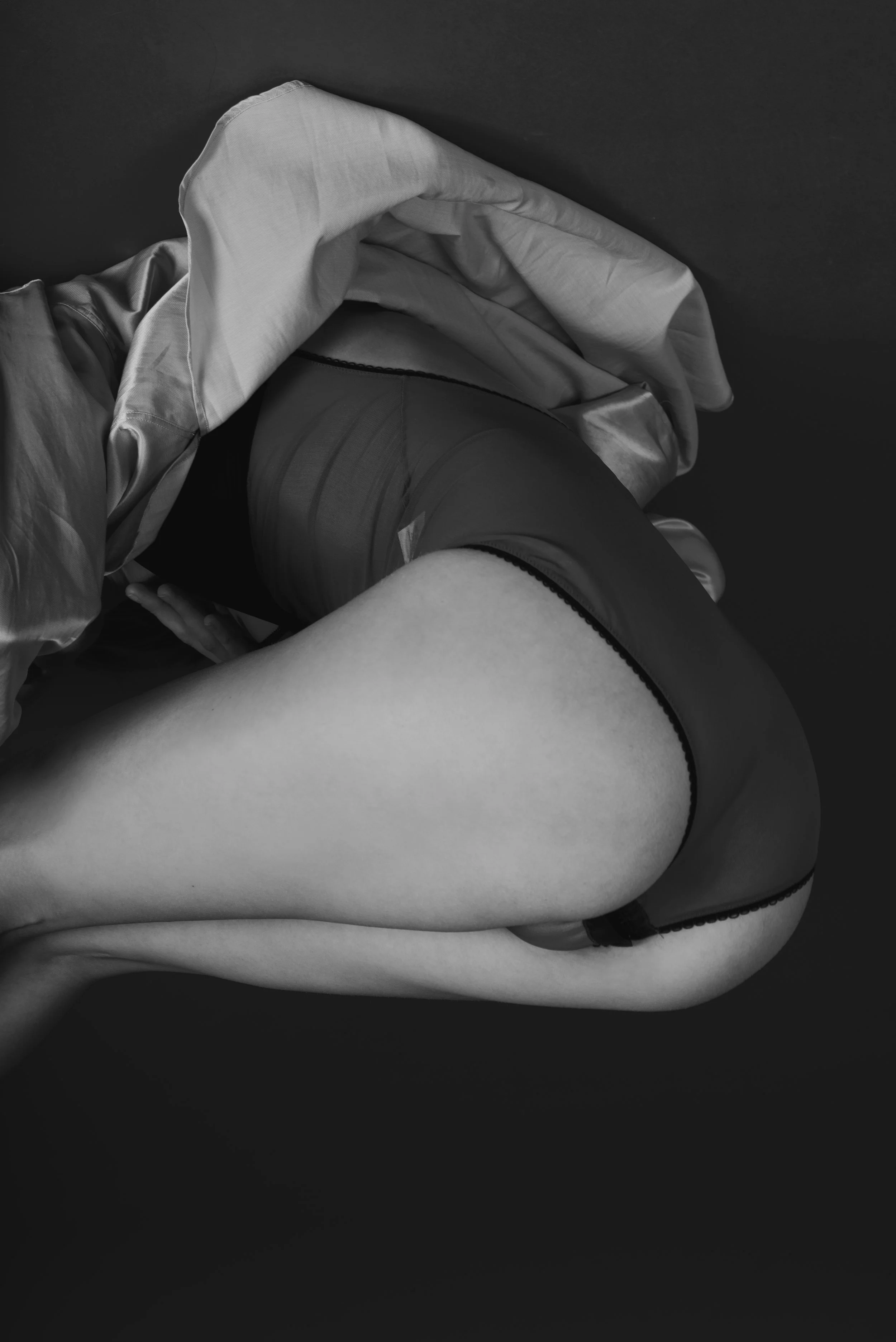body INDIVIDUALS, shirt DRIES VAN NOTEN