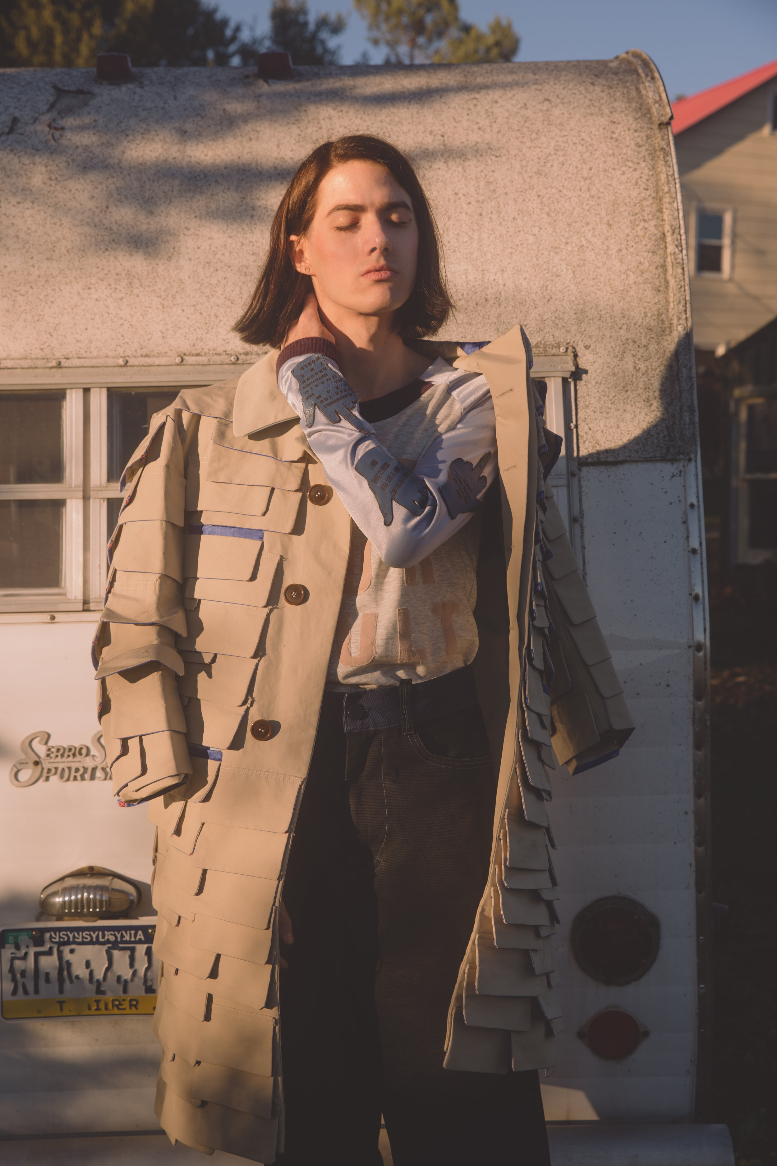 top + trousers NUS GNUYK, coat ACE KIM