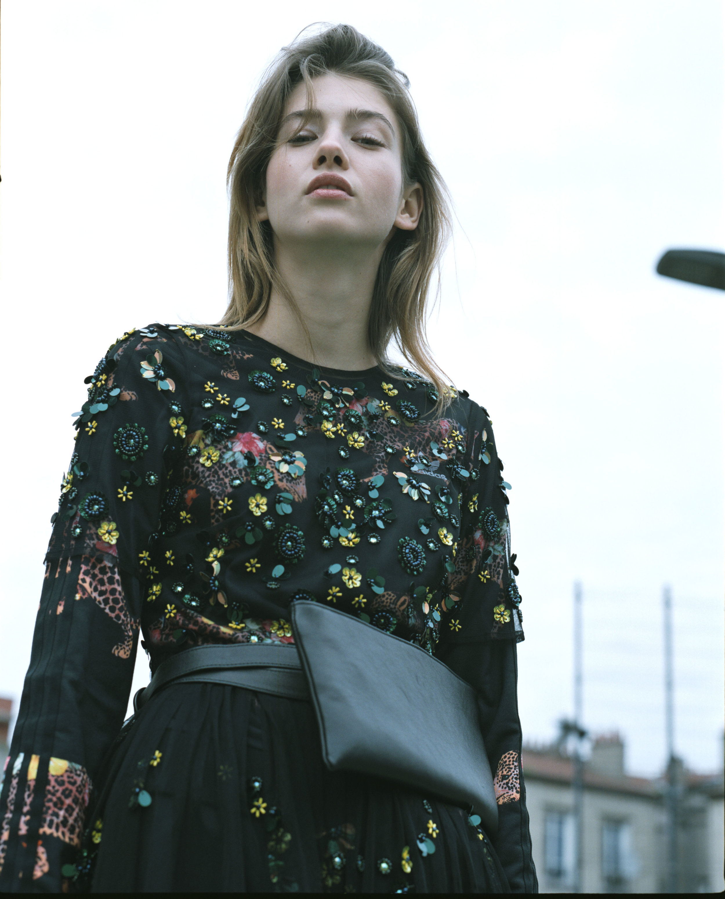 dress ASOS , sweater + pants ADIDAS, belt bag LA DÉBRAILLÉE