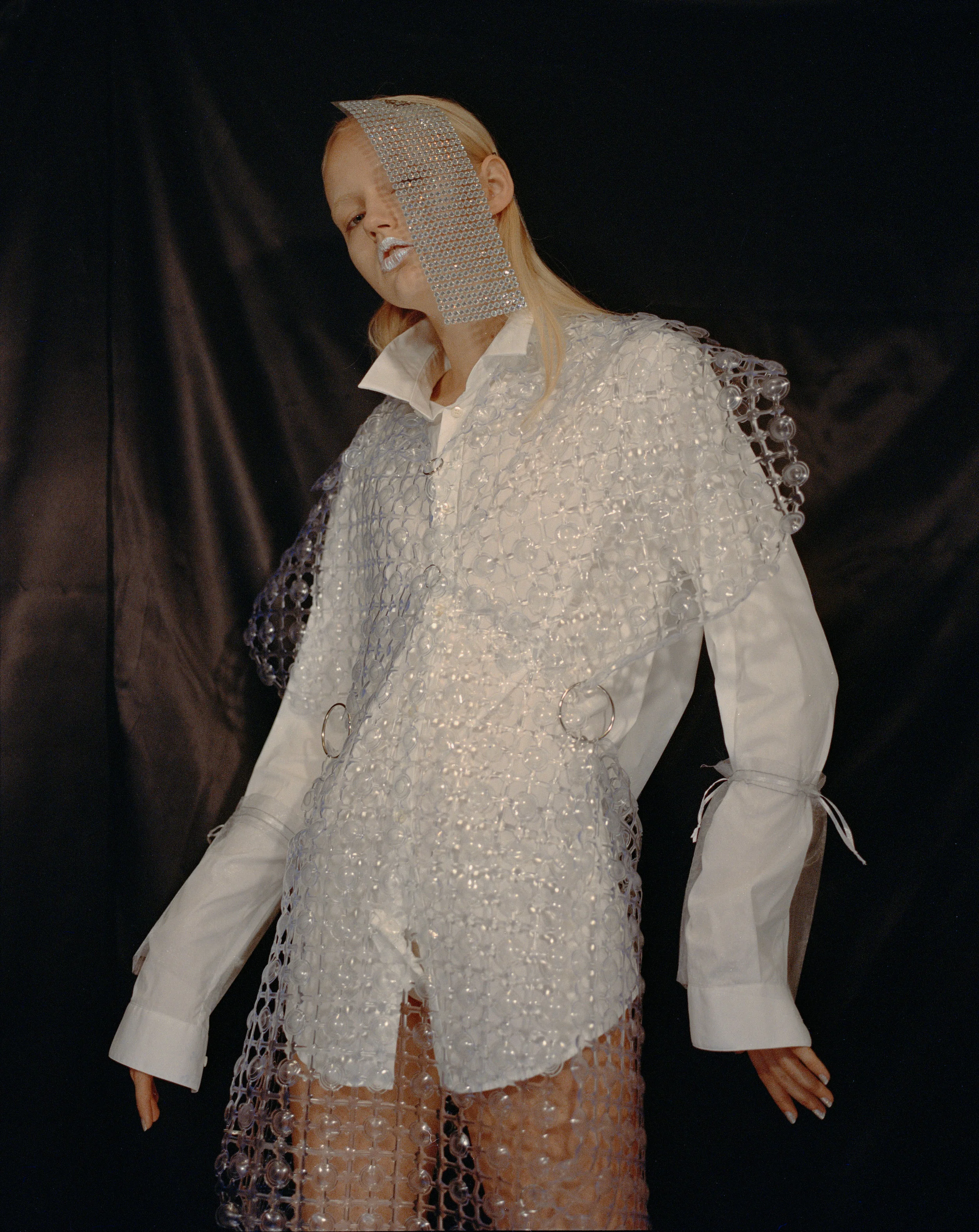 shirt MAISON MARTIN MARGIELA rest of look CHEYUAN LEE 