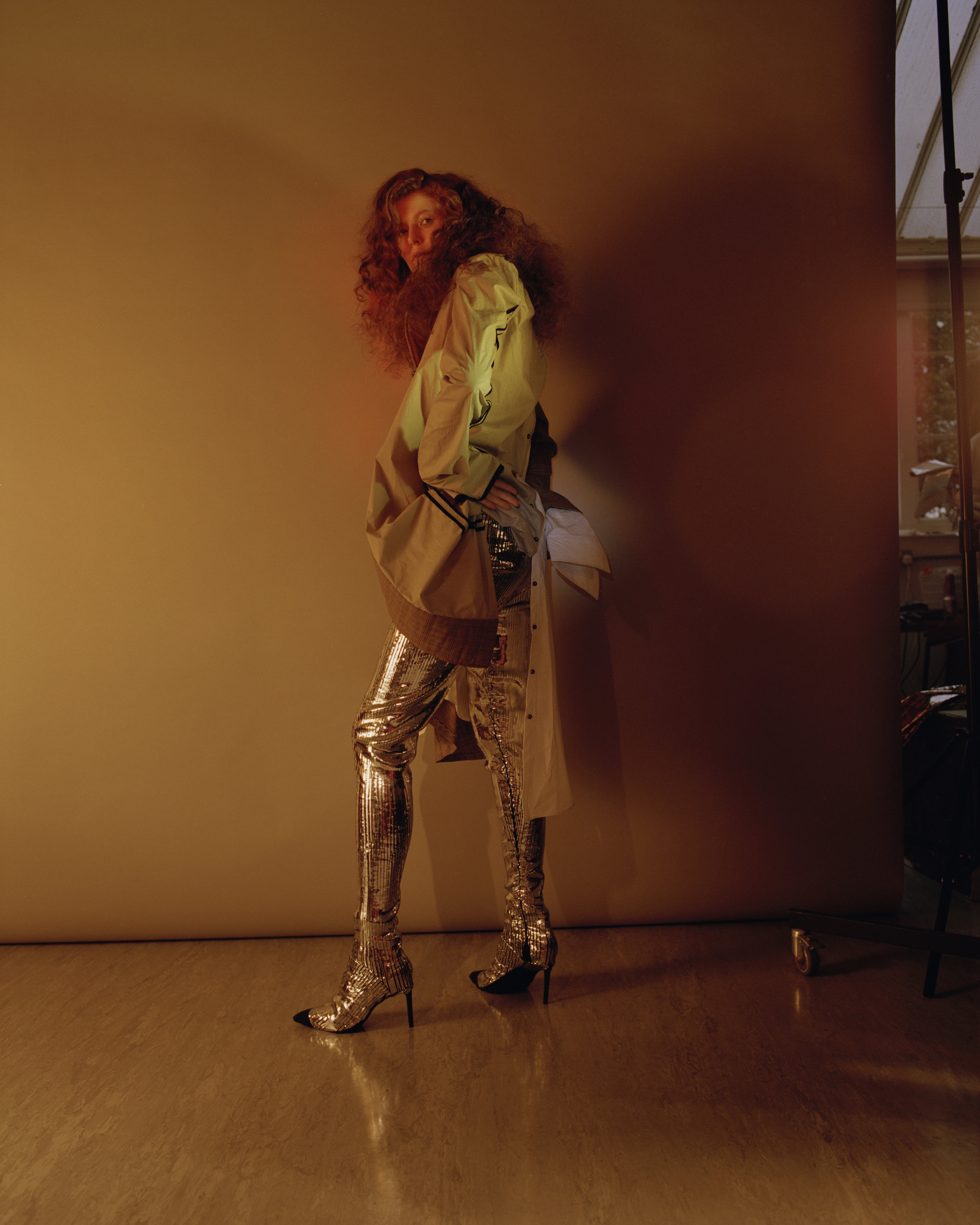 coat SEOHEE KIM, trousers + shoes MAXLUO