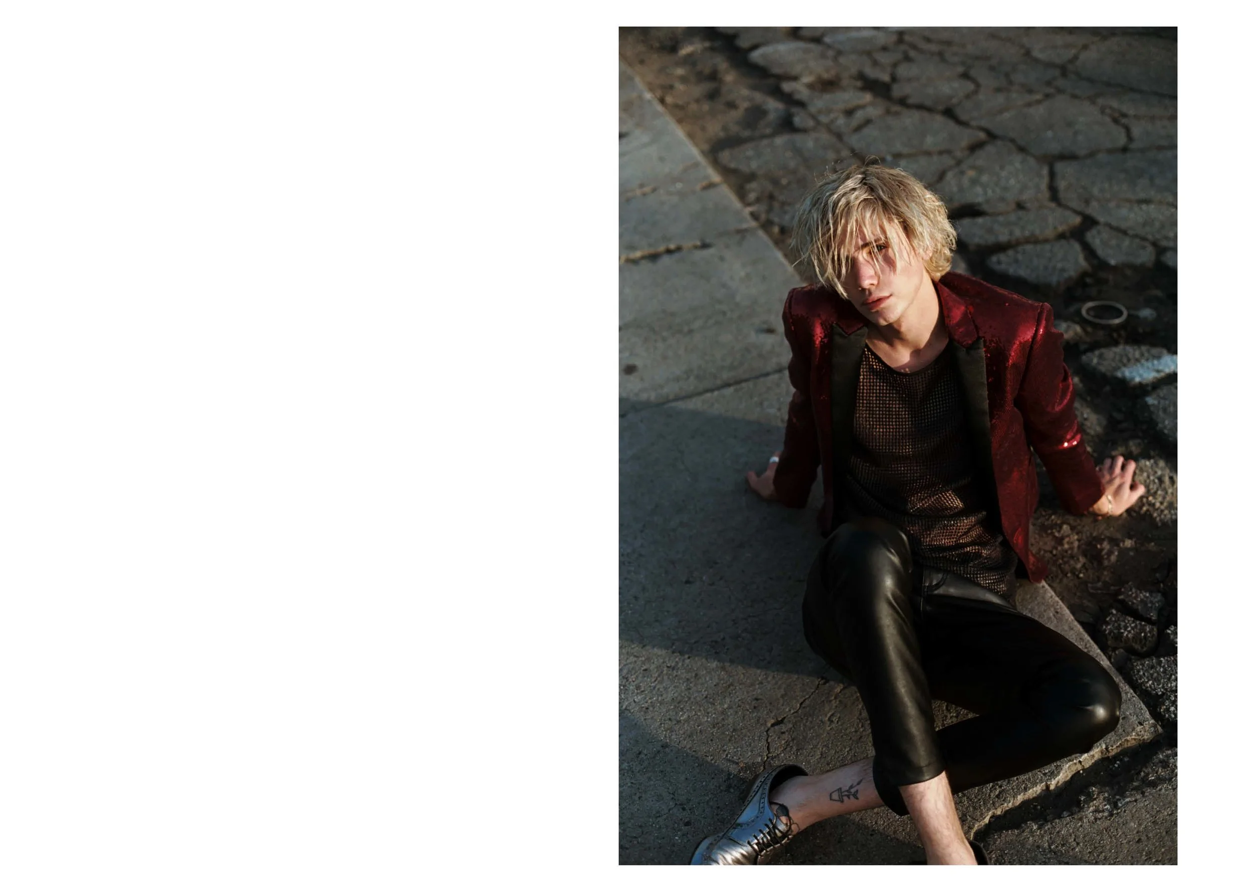 blazer DQUARED2 , top ANN DEMEULEMEESTER , trousers SAINT LAURENT , shoes J.LINDEBERG , accessories ALEXANDER MCQUEEN