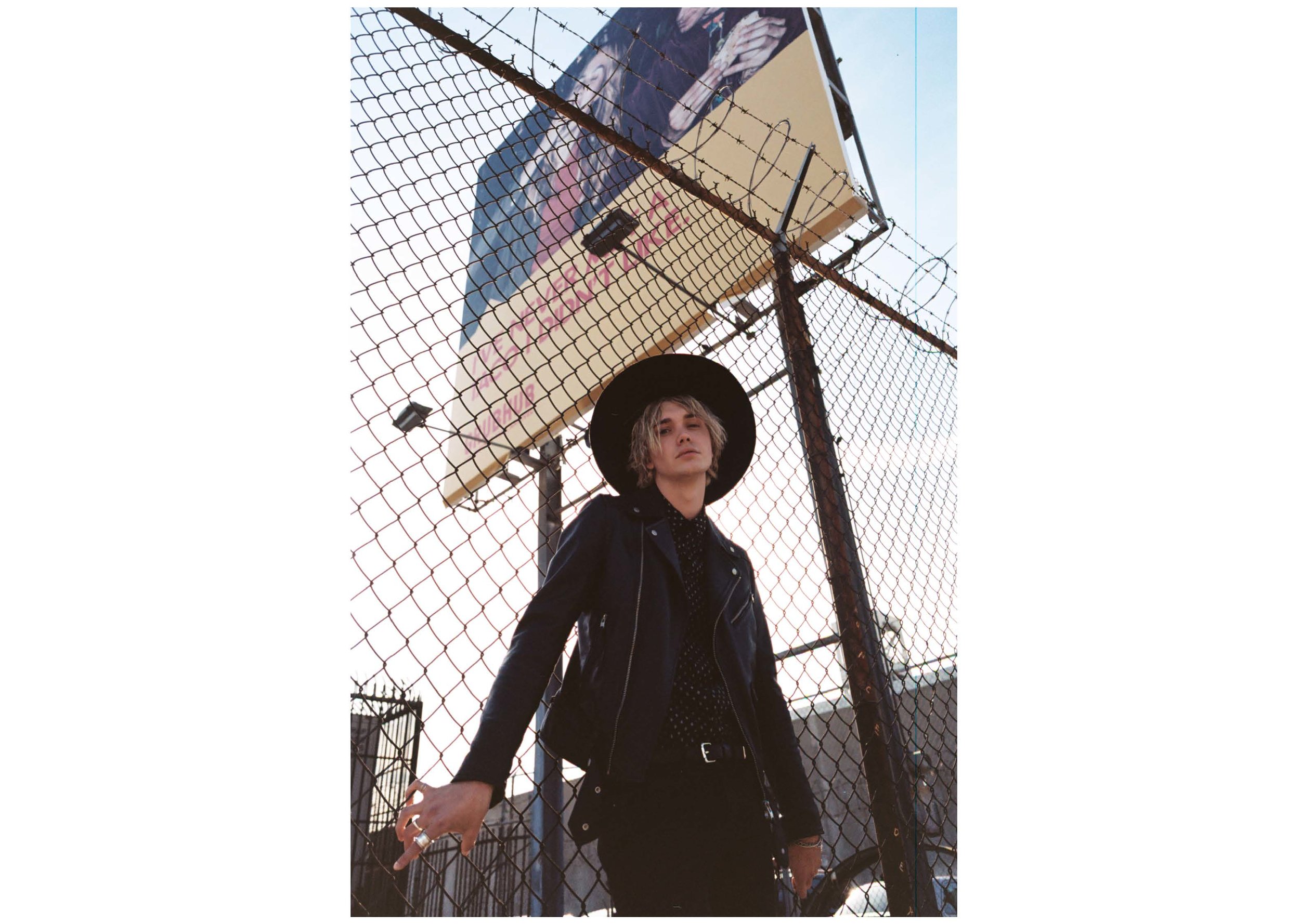 jacket + shirt + belt J.LINDEBERG , denim BLK DNM , hat + boots SAINT LAURENT , 