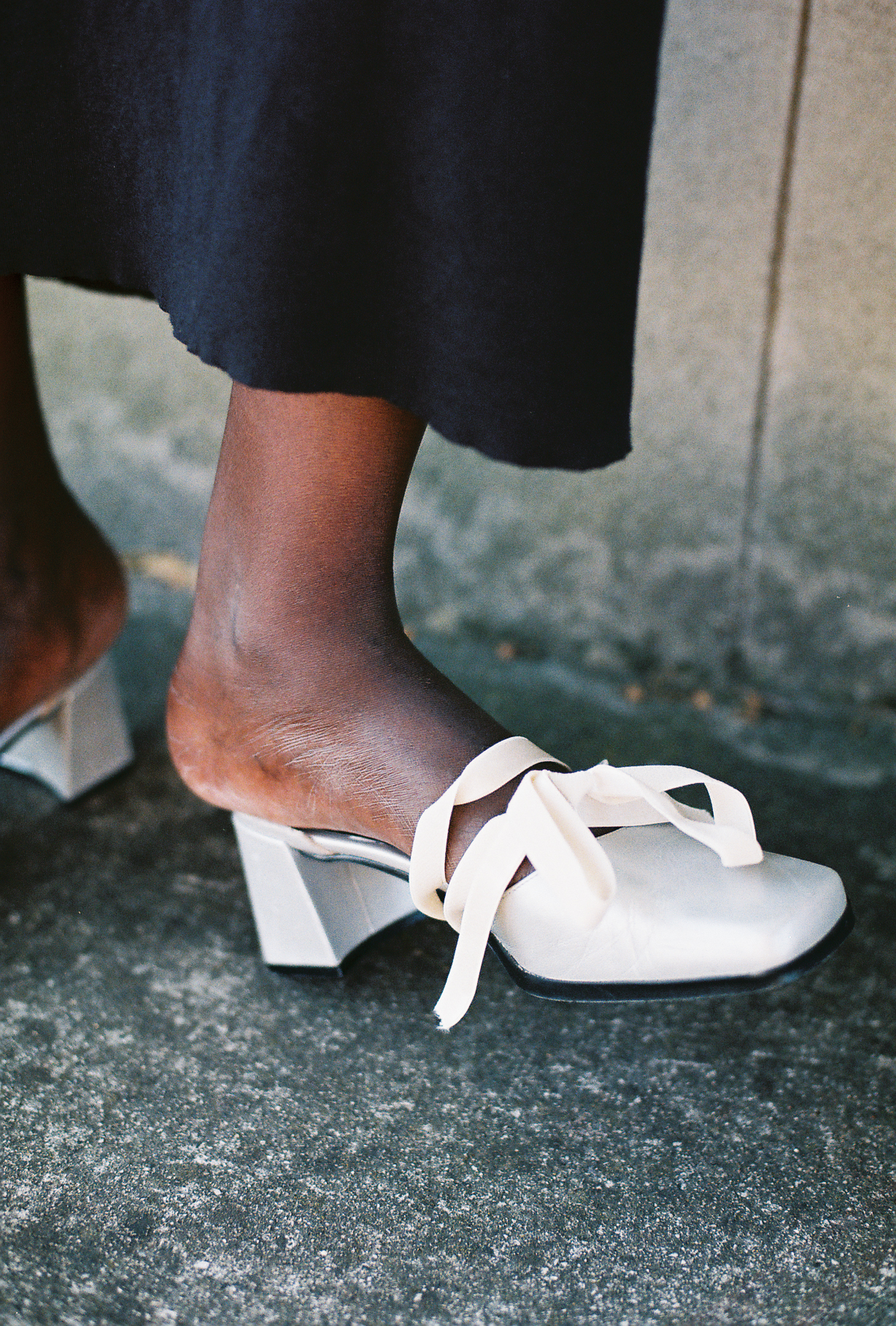 dress KENNETH PAN, shoes DIS/OWNED