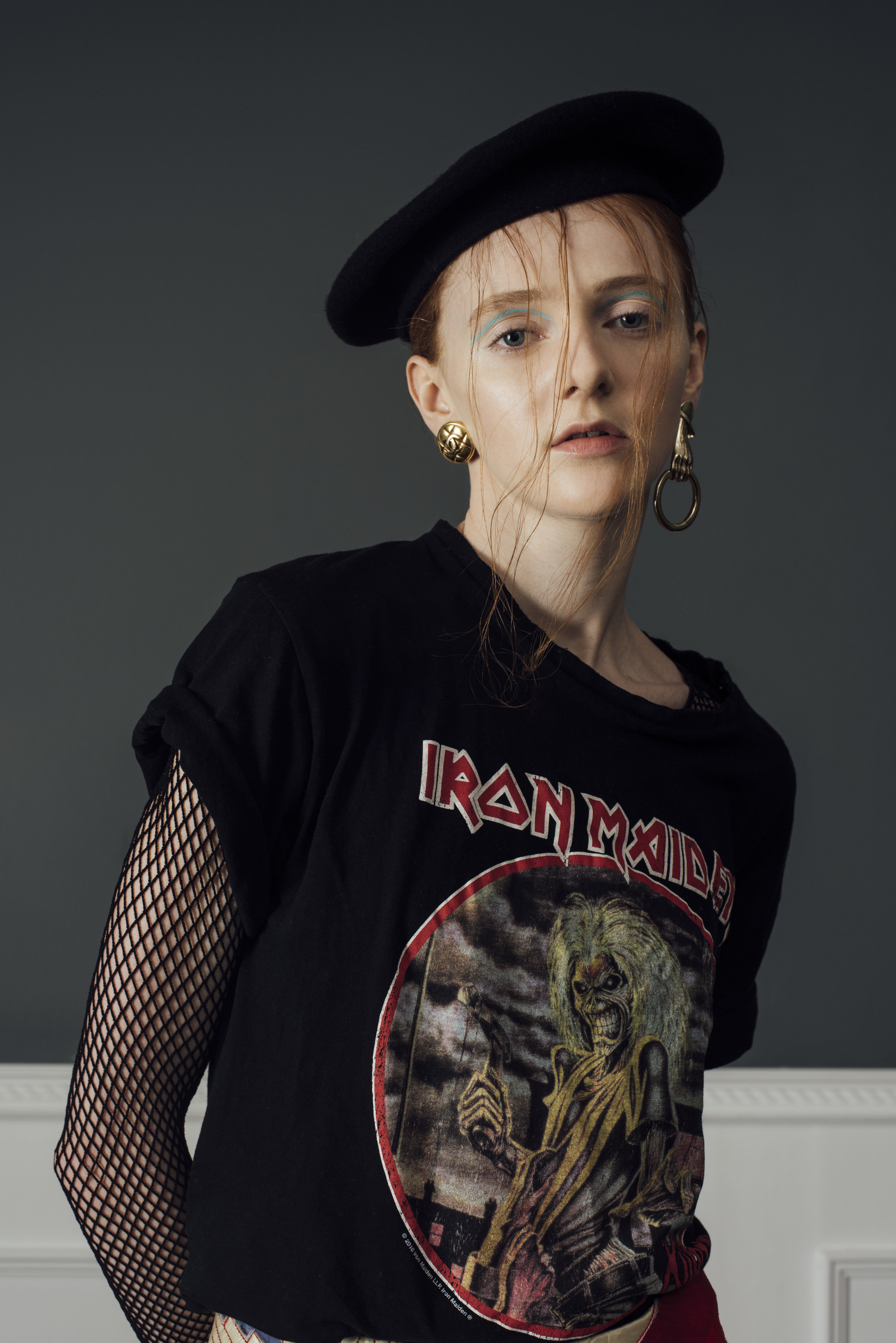t-shirt STYLIST’S OWN, trousers CONSTANCE BLACKALLER , wool Beret BEYOND RETRO