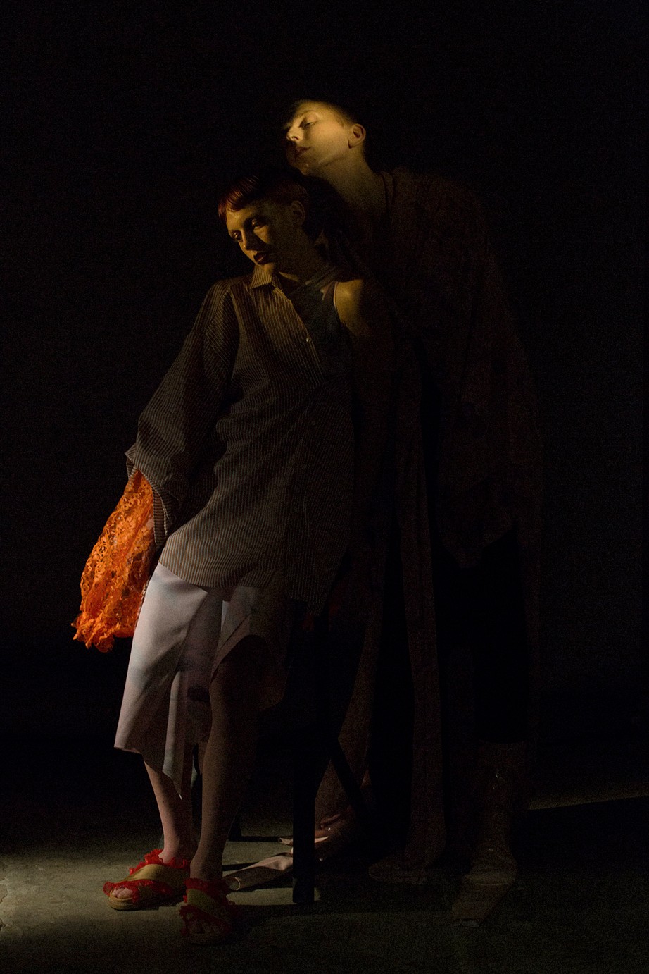 LEFT shirt ALVA BROSTEN, dress H&M CONCIOUS EXCLUSIVE, shoes GANNI, RIGHT kimono + showpiece MARDOU & DEAN, pants HAIK, 
