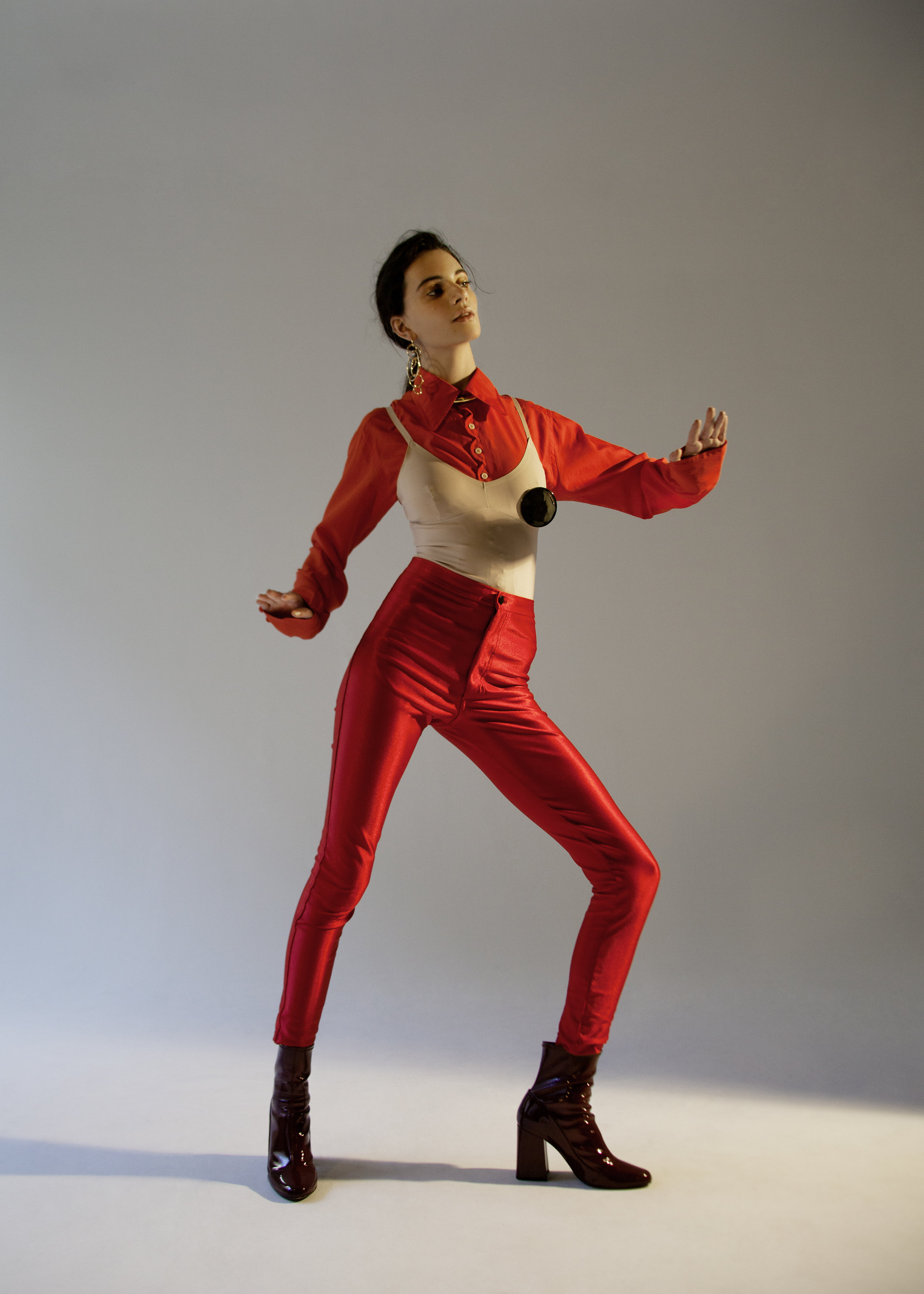 pants AMERICAN APPAREL, shirt, body, earring STYLIST’S OWN, necklace SASKIA DIEZ, broach GIVENCHY, shoes ZARA