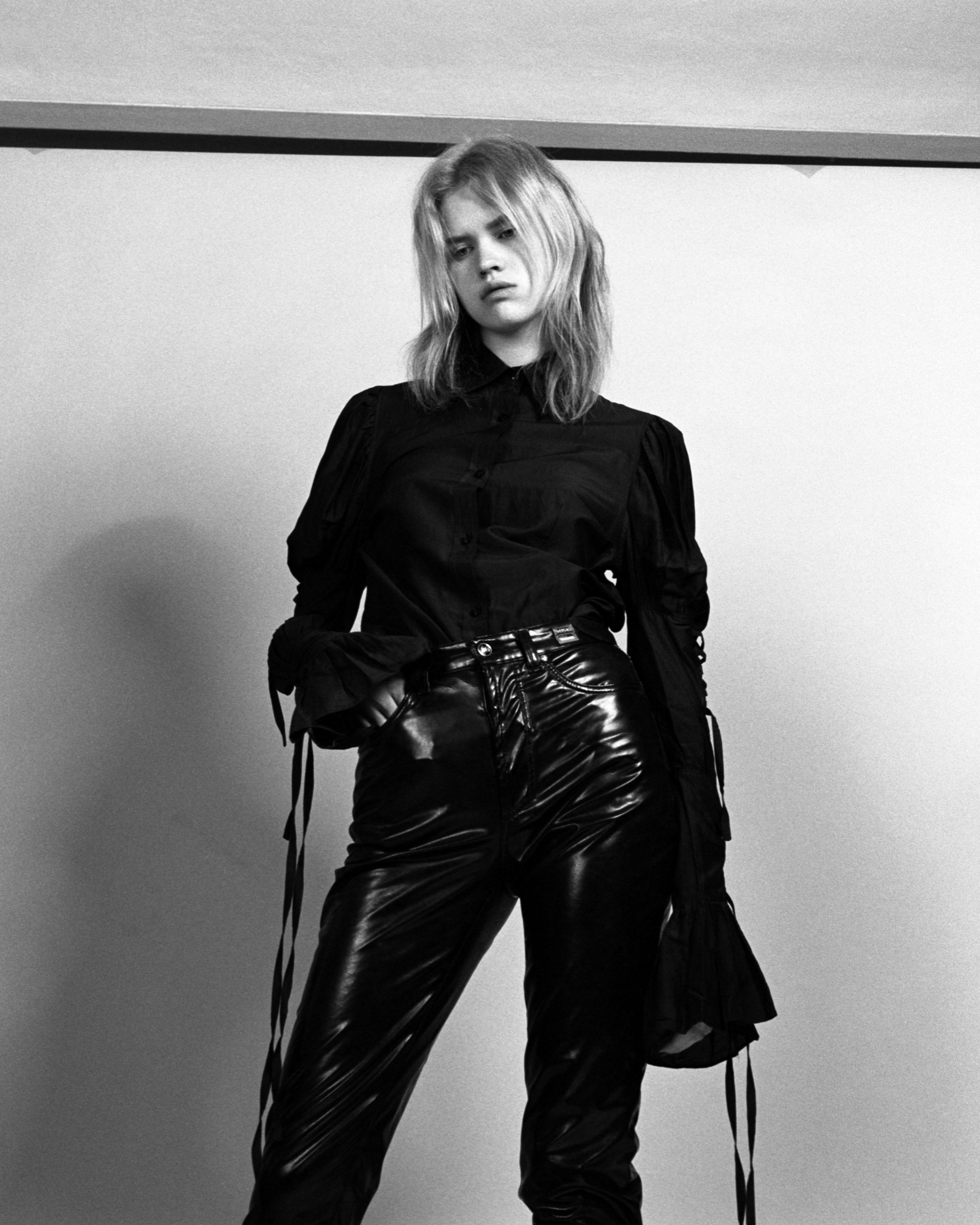 top Yves Saint Laurent, pants Versace