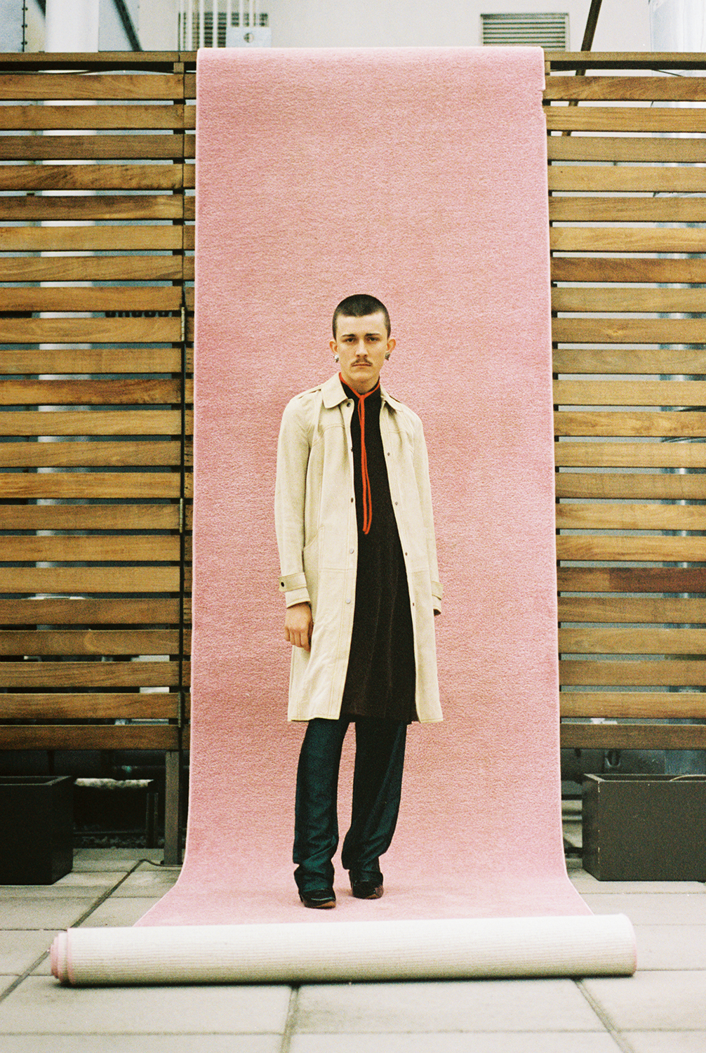  coat DEREK LAM , neck tie, dress pants boots VINTAGE, 