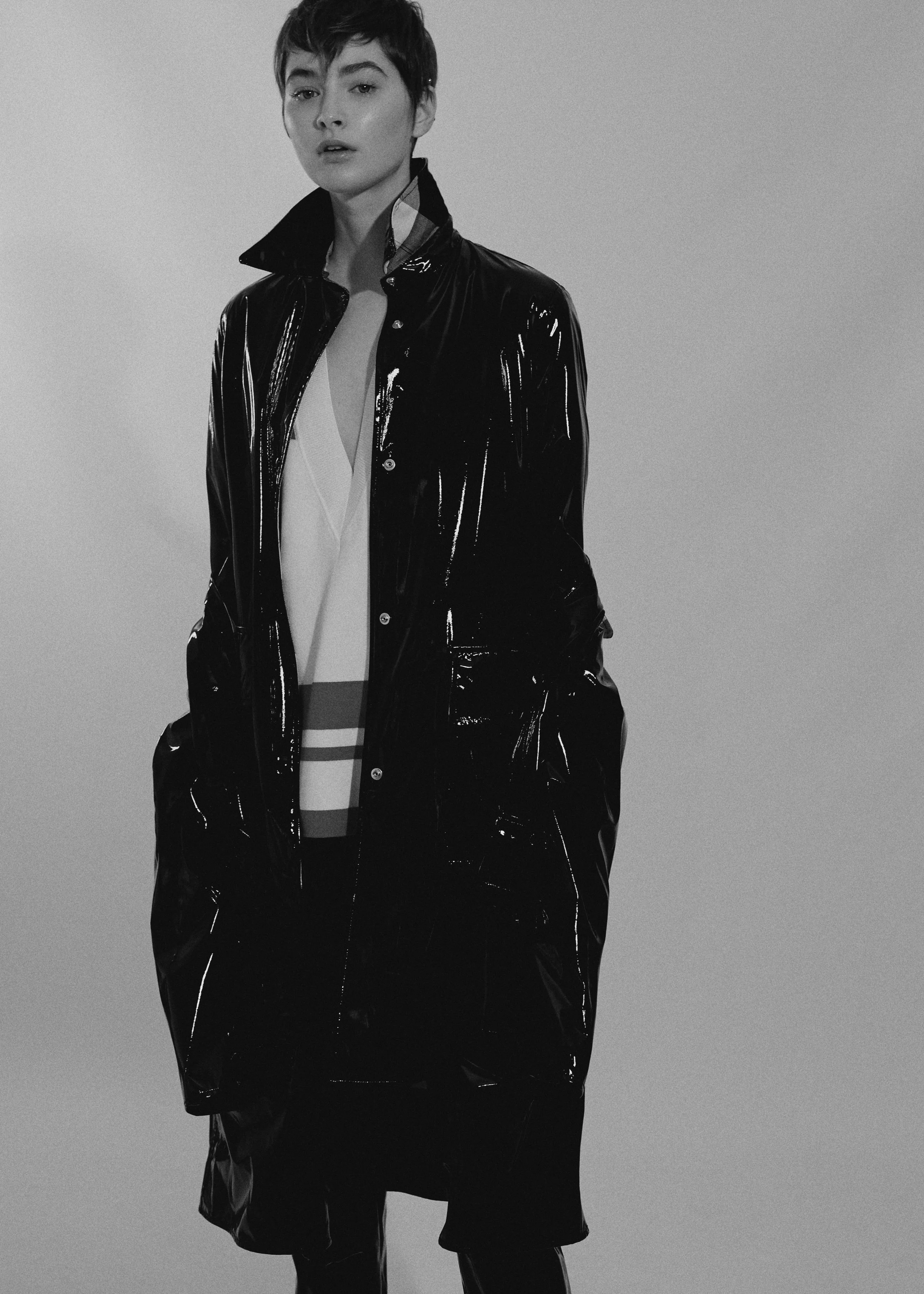 Pants CARVEN Jersey SANDRO Jacket MAISON MARGIELA Shoes SANDRO
