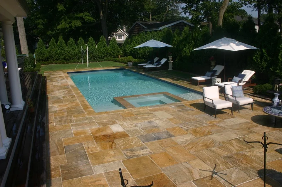 Haggerty Pools - Custom Built Spas in CT & NY