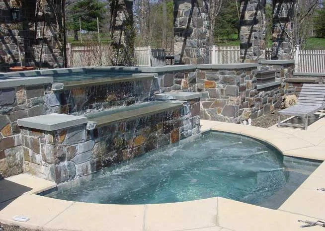 Haggerty Pools - Custom Built Spas in CT & NY
