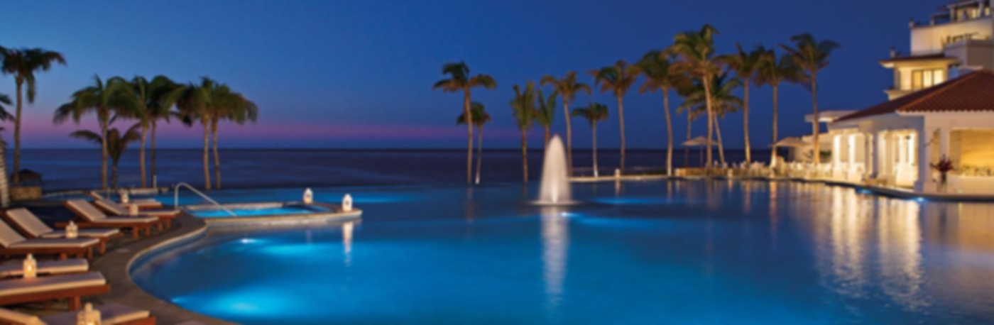 DRELC_EXT_MainPool_Night_2015_1_1400x458.jpg