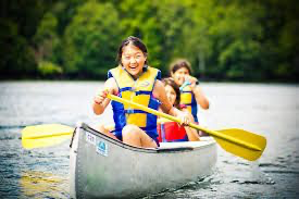 🛶 Canoeing