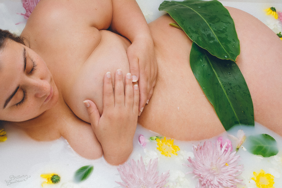 large_Laura_milk_bath_wm.jpge2.jpg